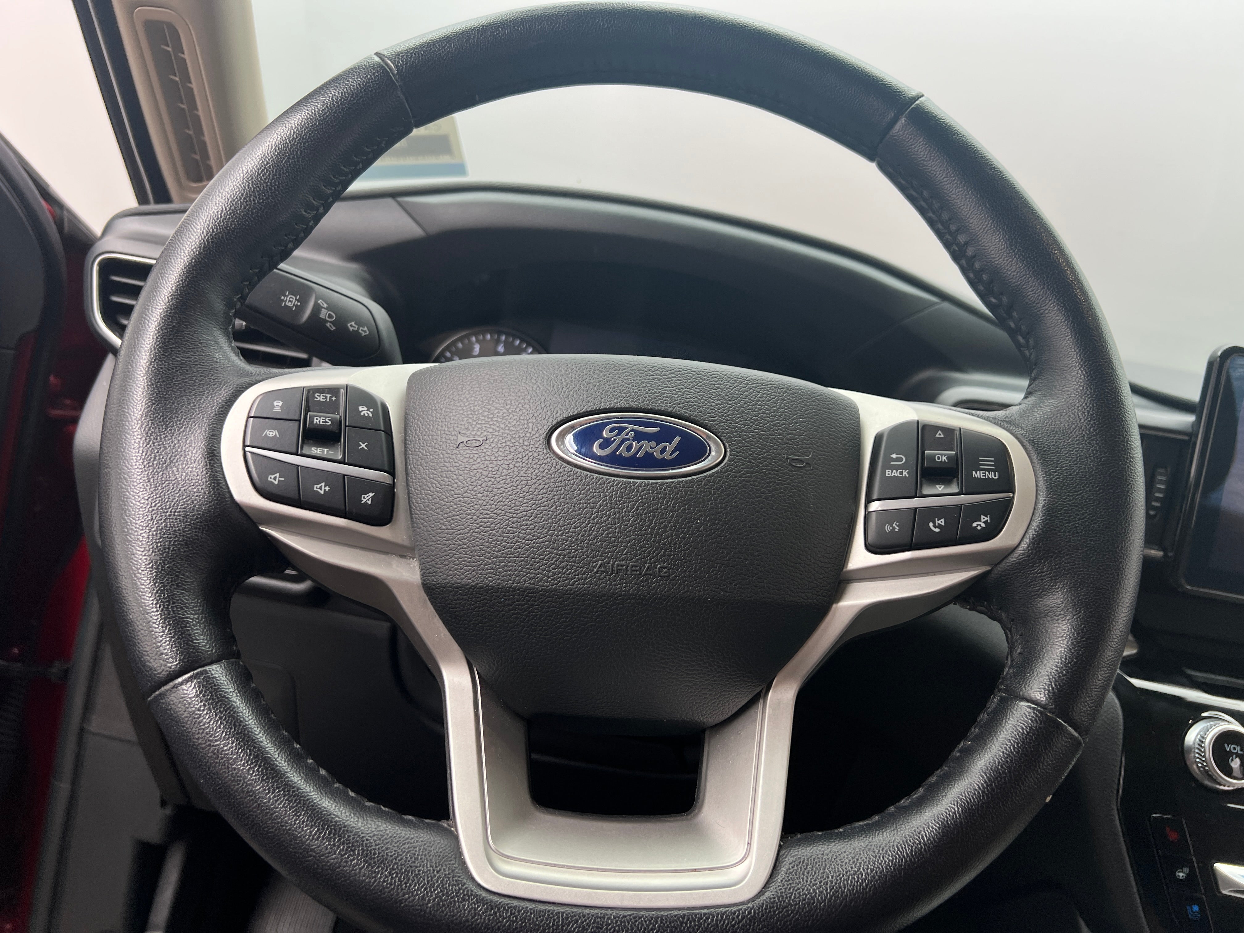 Thumbnail: 2023 Ford Explorer - 4