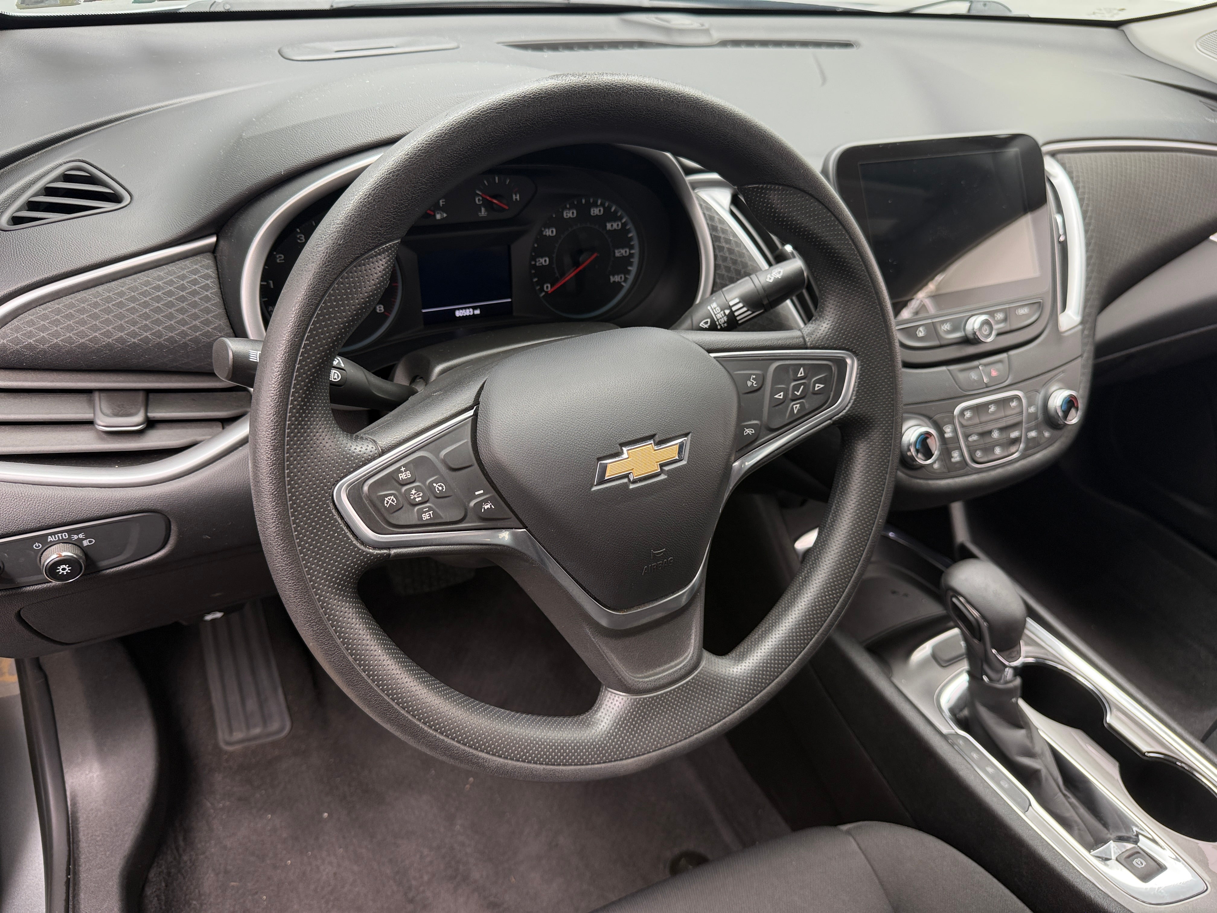 Thumbnail: 2023 Chevrolet Malibu - 5