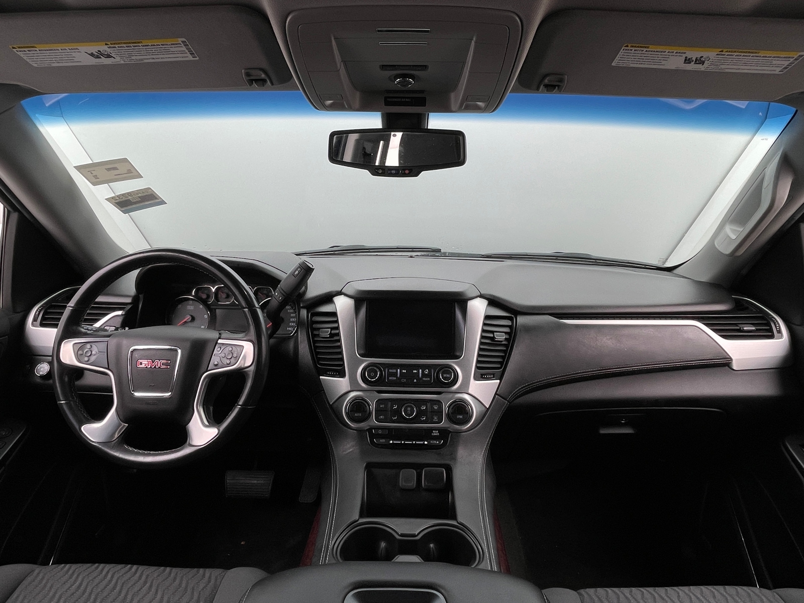Thumbnail: 2018 GMC Yukon - 3