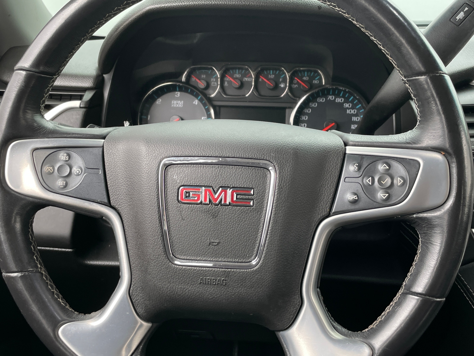 Thumbnail: 2018 GMC Yukon - 5