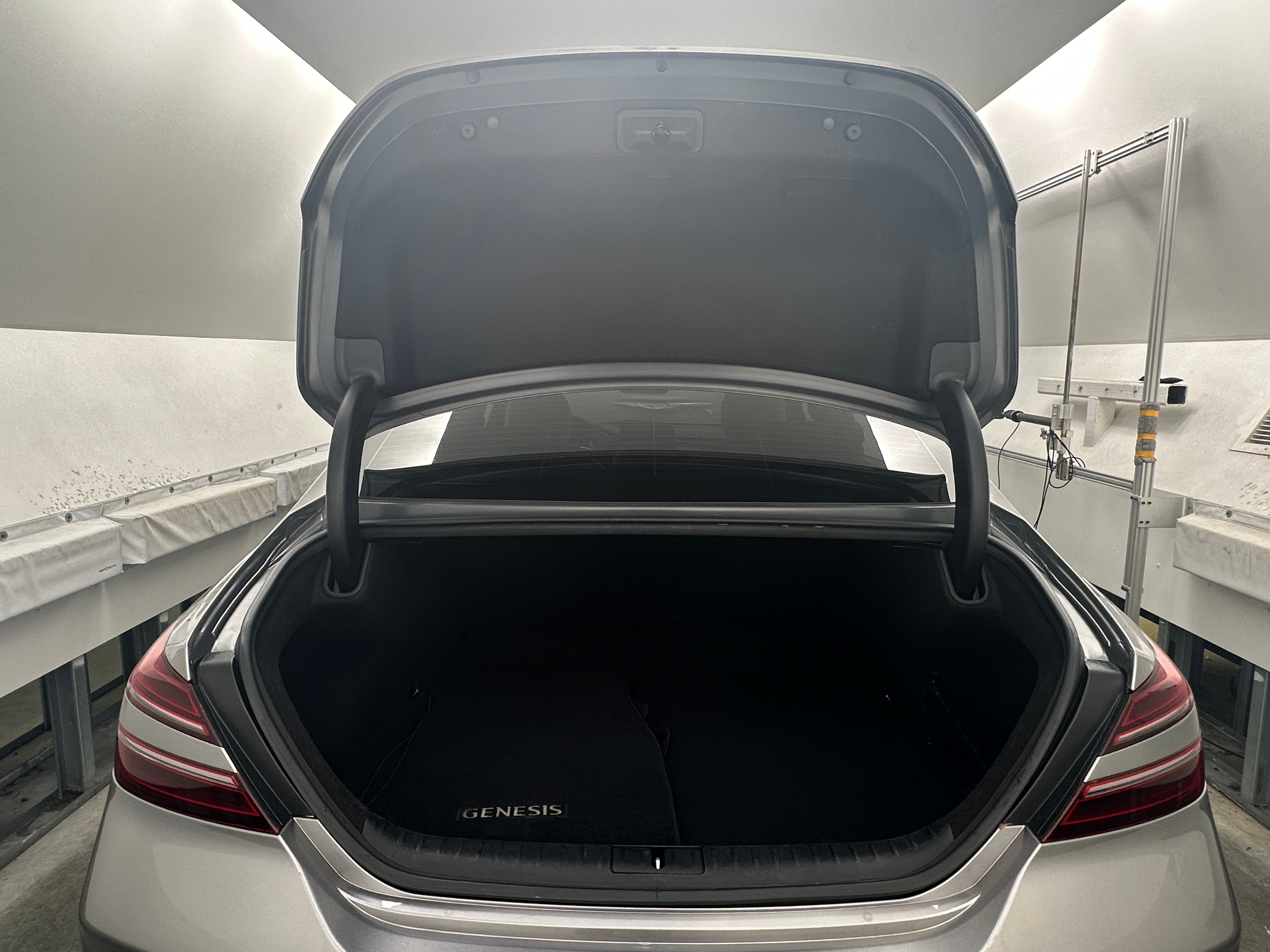 2022 Genesis G70 2.0T 6