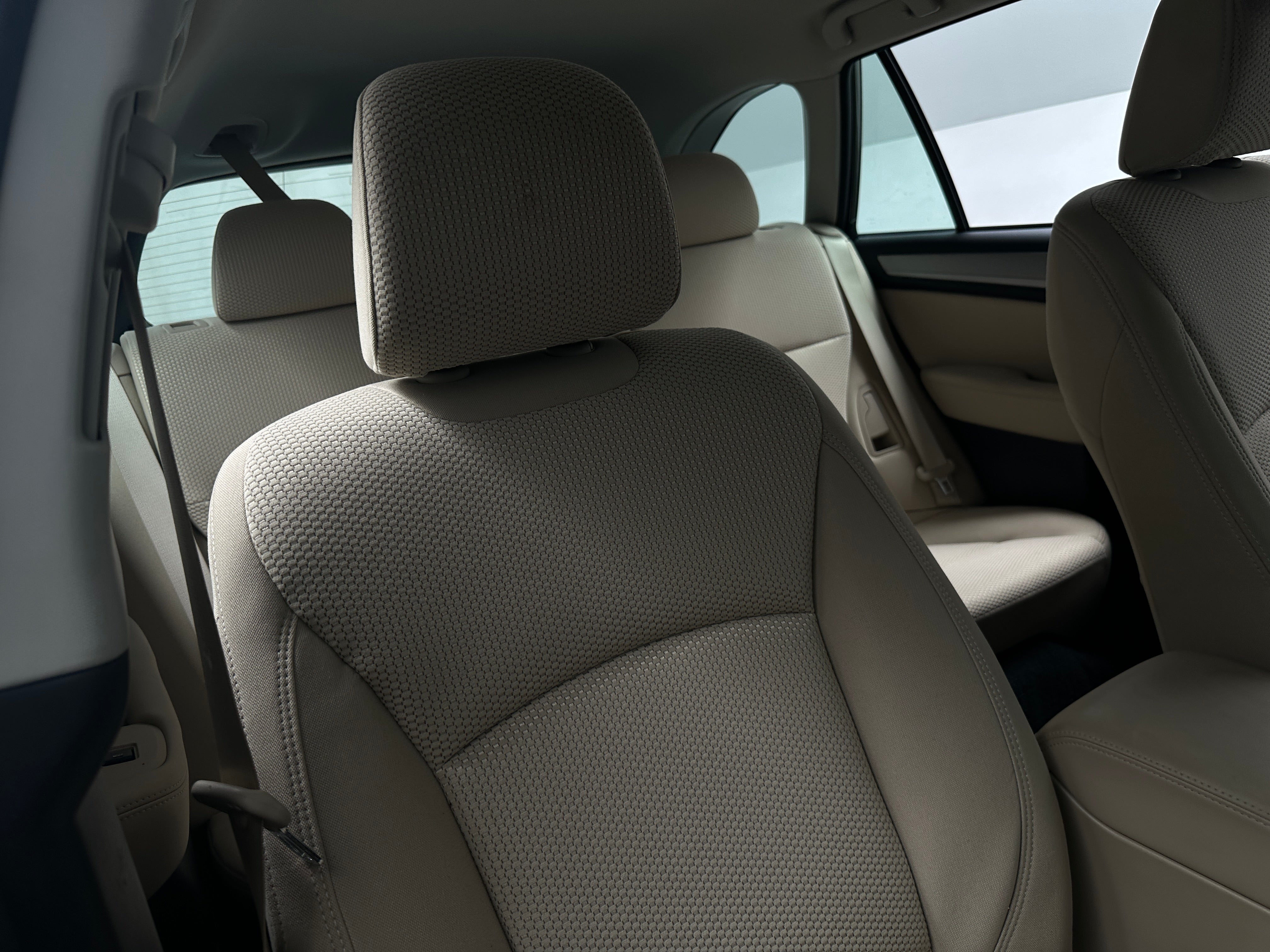 2019 Subaru Outback 2.5i 2
