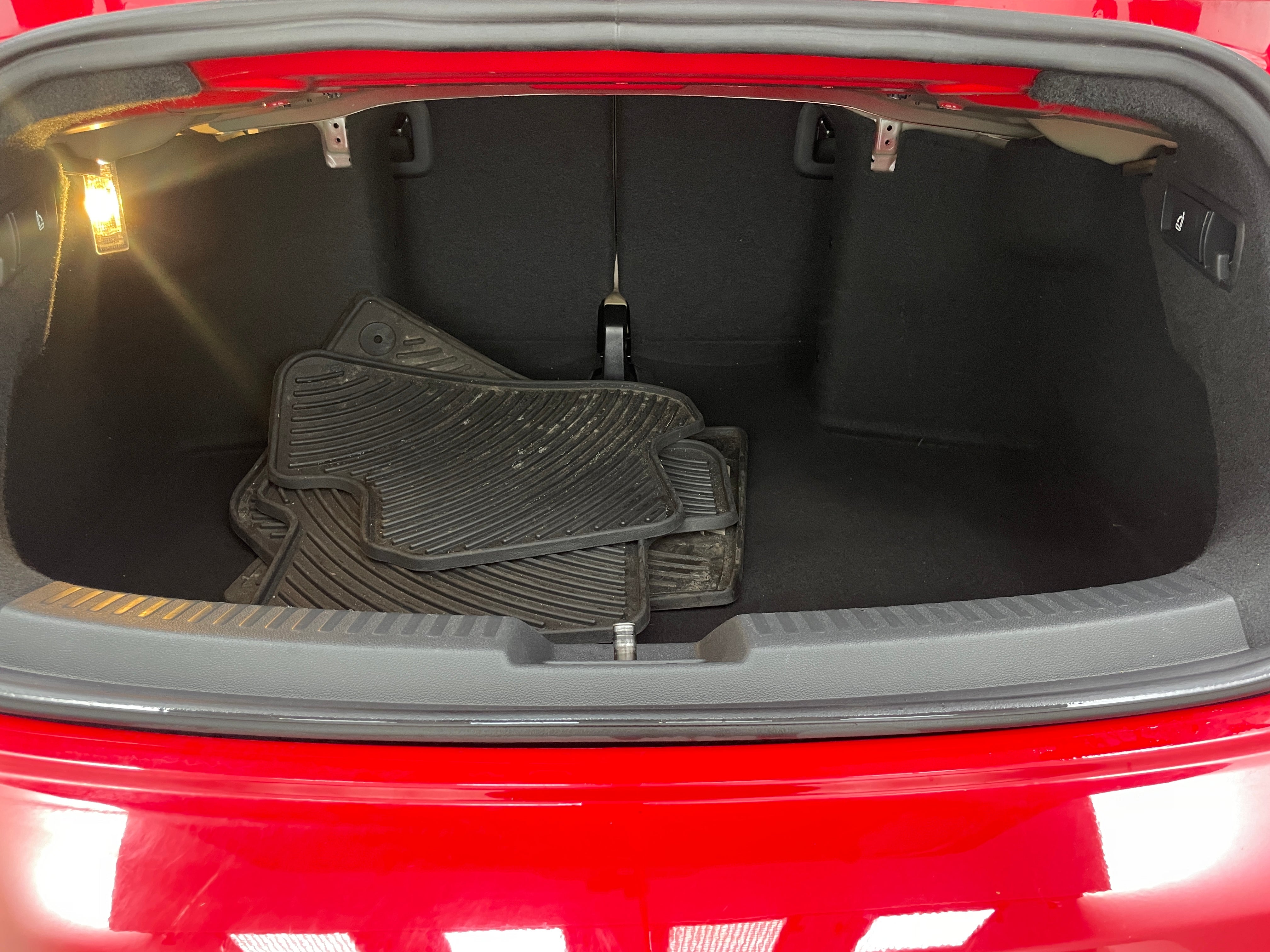 2013 Volkswagen Beetle  6