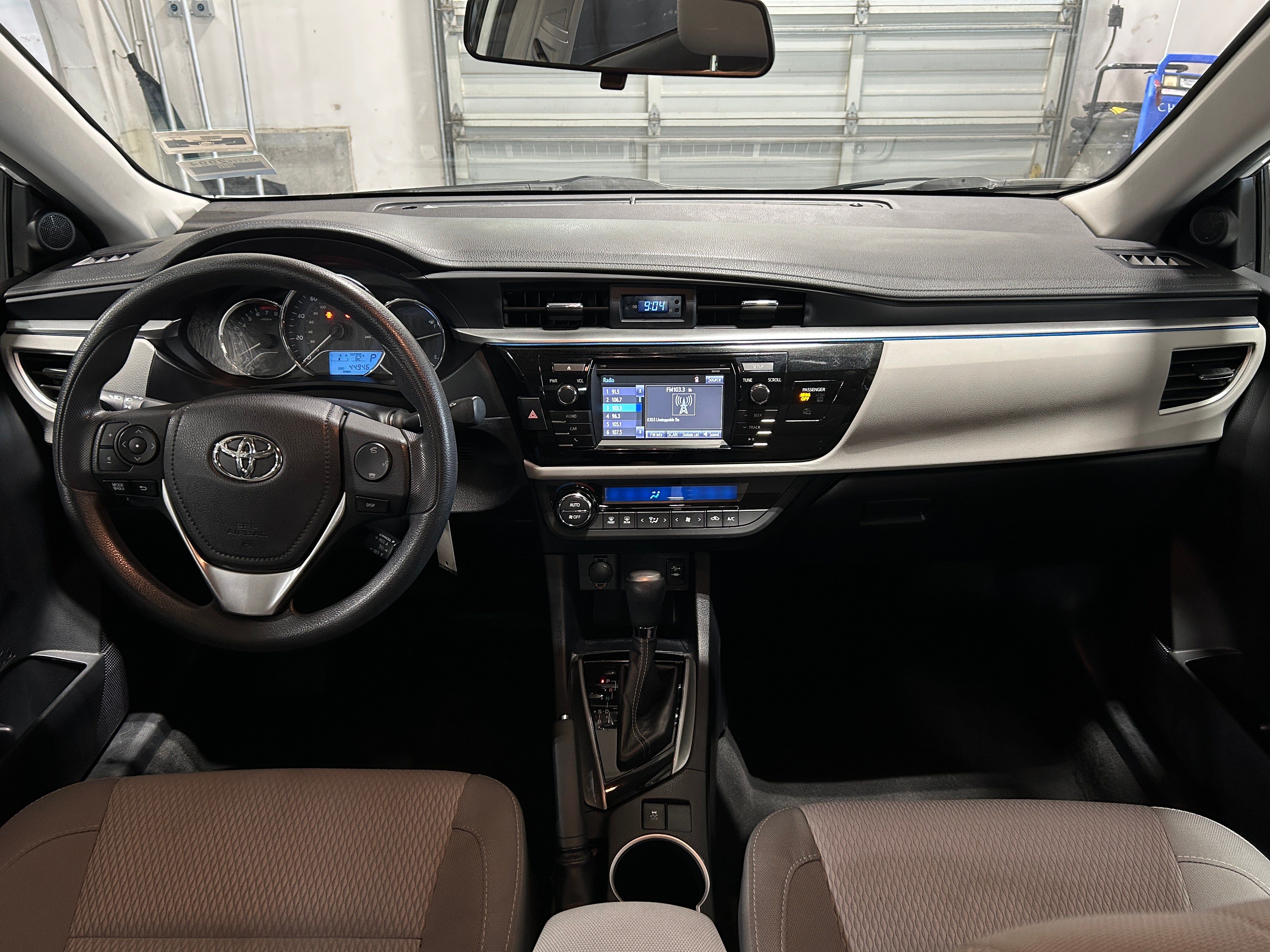 2015 Toyota Corolla LE 3