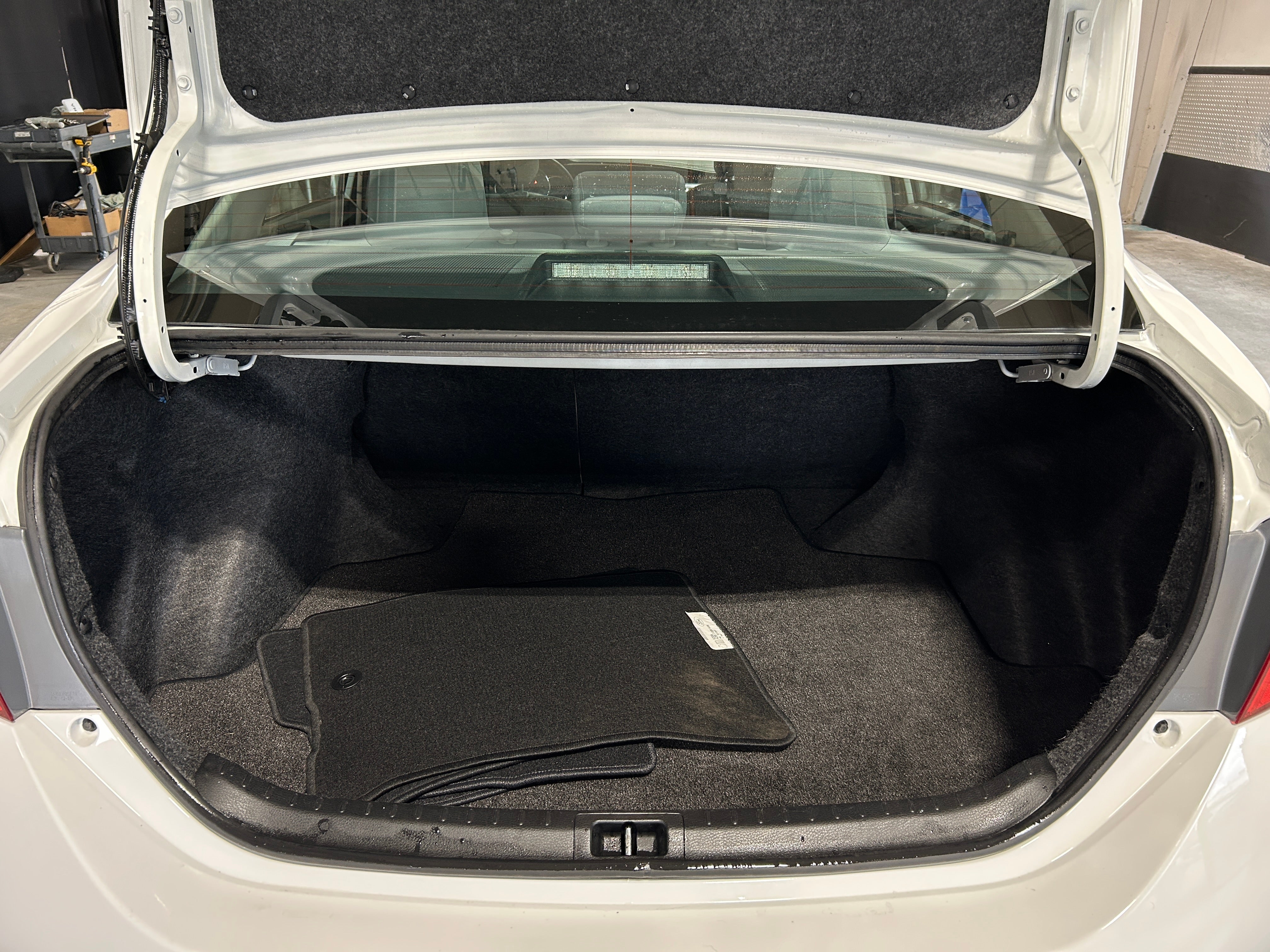 2015 Toyota Corolla LE 7