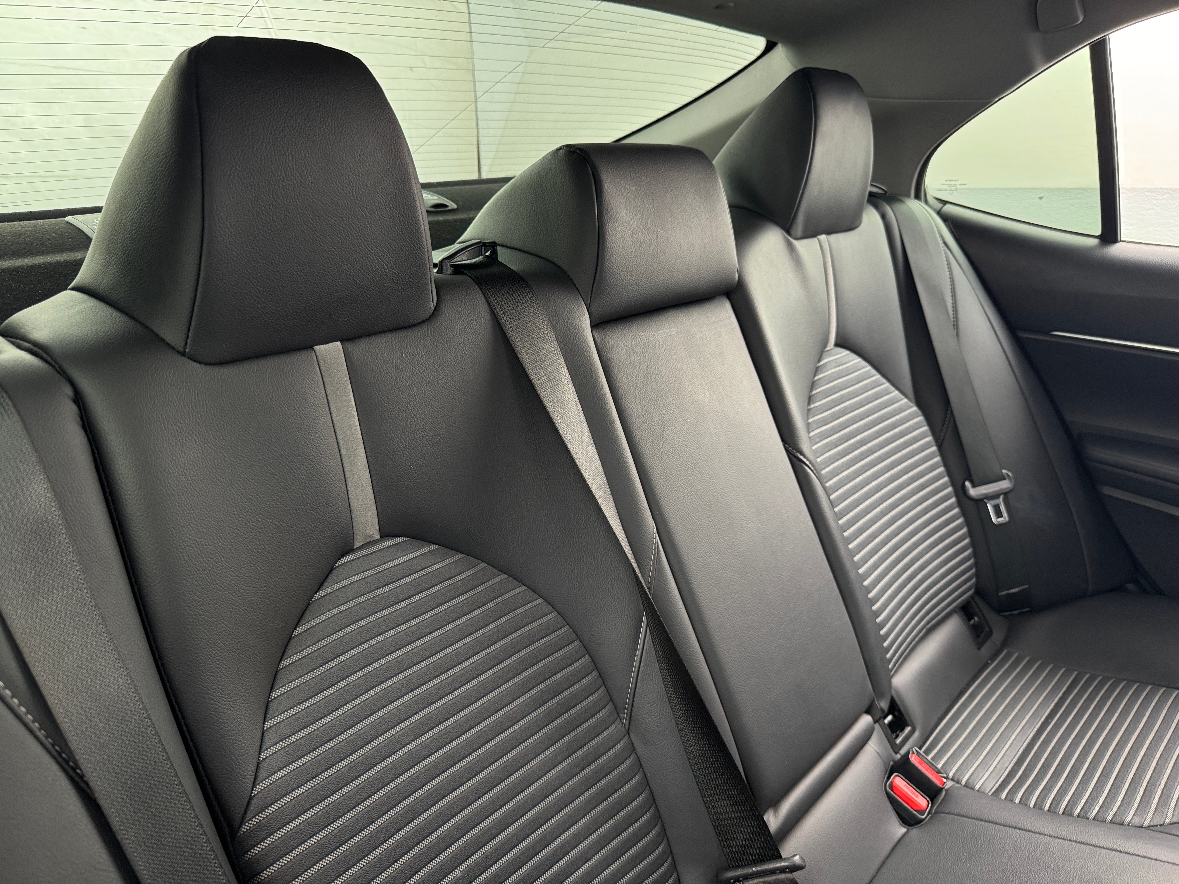 2018 Toyota Camry SE 5