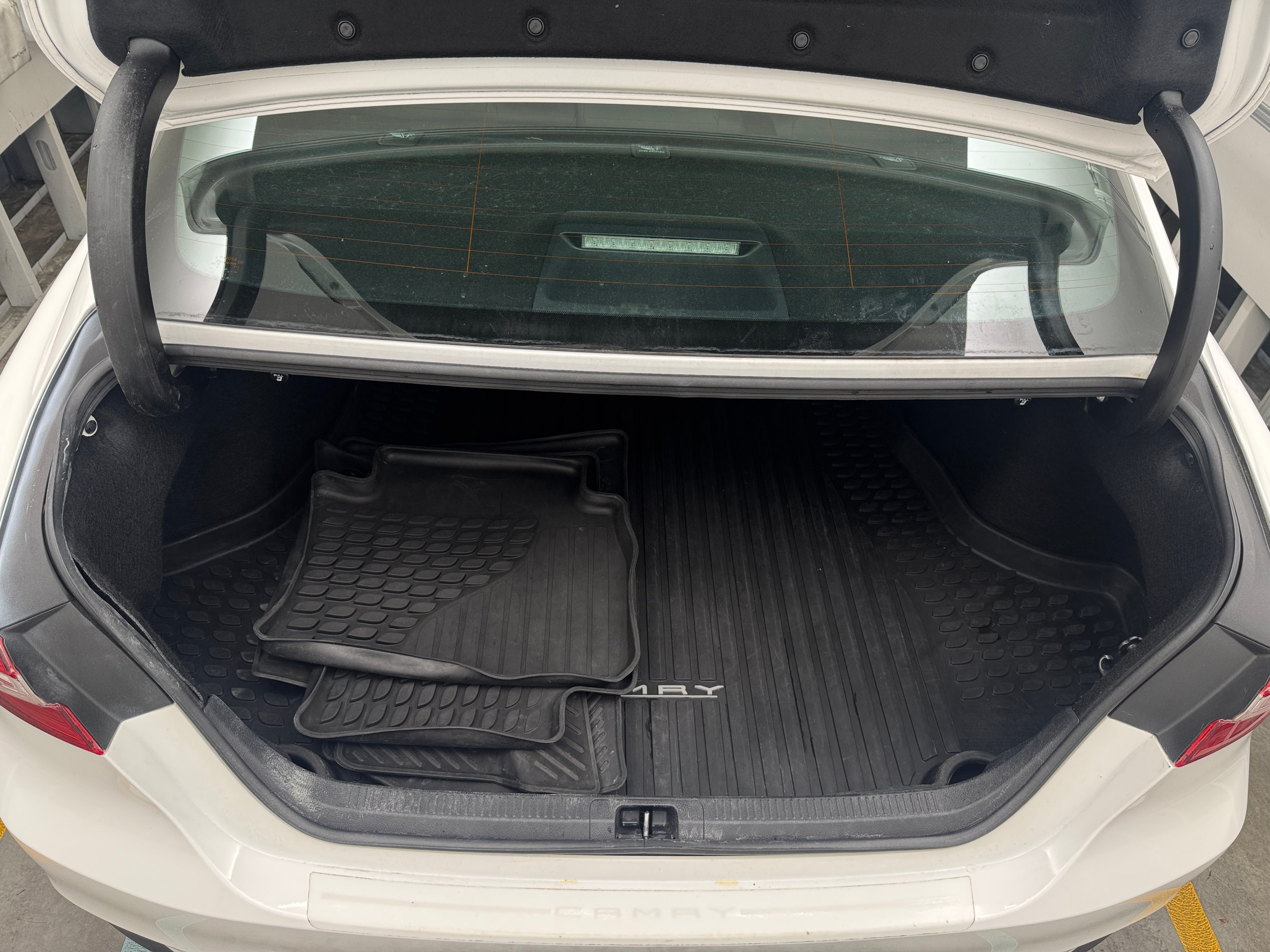 Thumbnail: 2018 Toyota Camry - 7