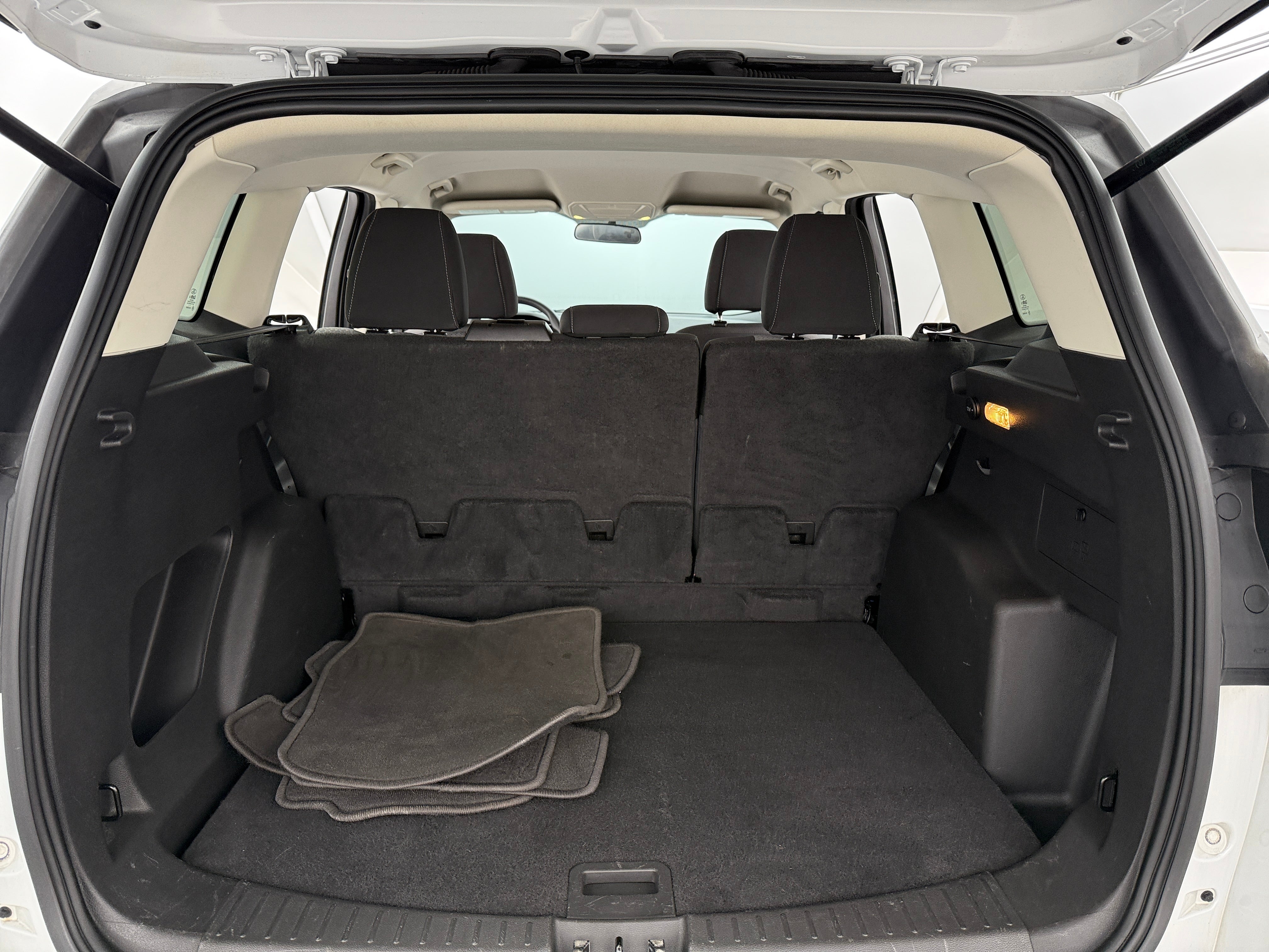 2017 Ford Escape SE 7