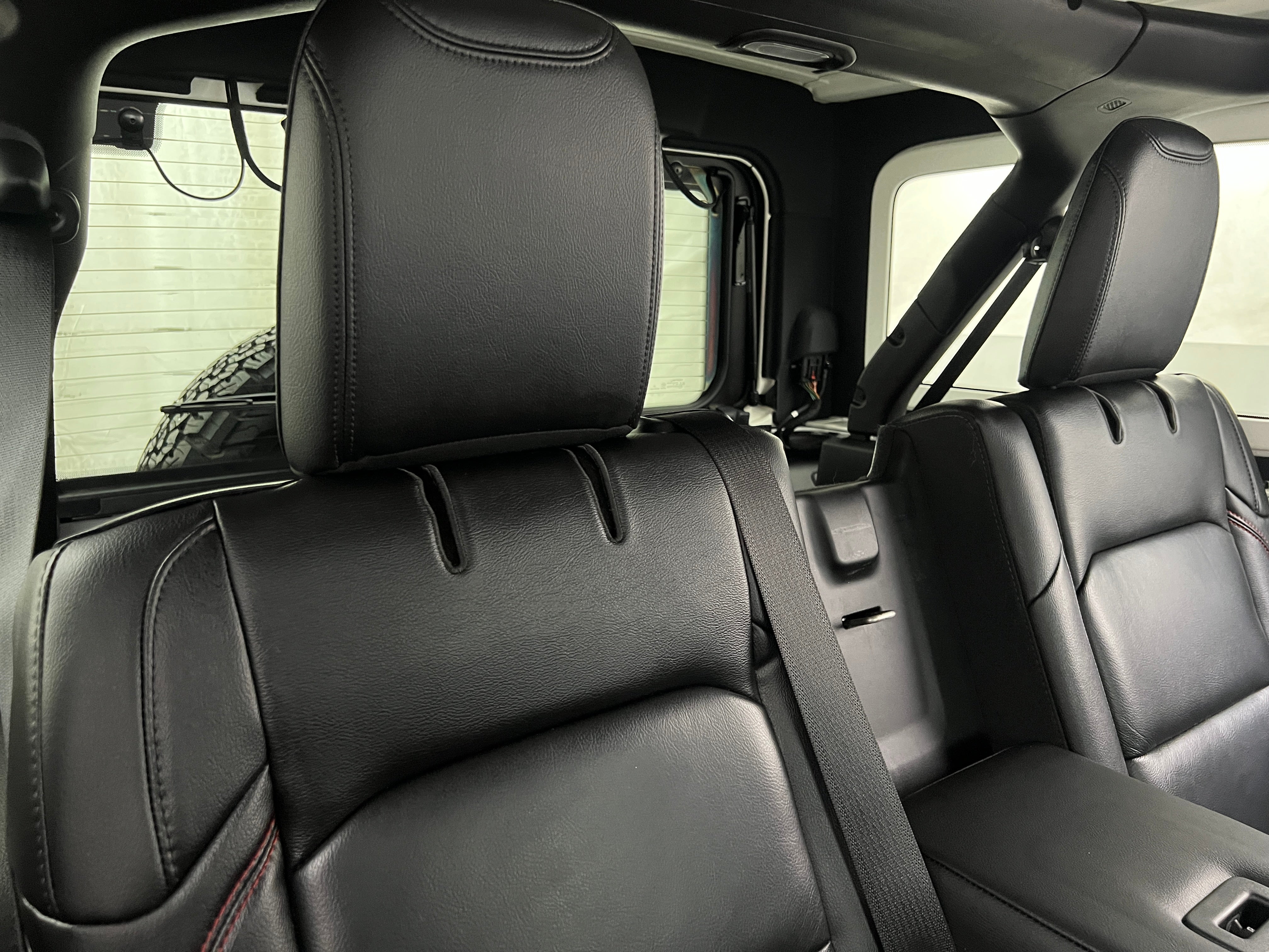 Thumbnail: 2019 Jeep Wrangler - 5