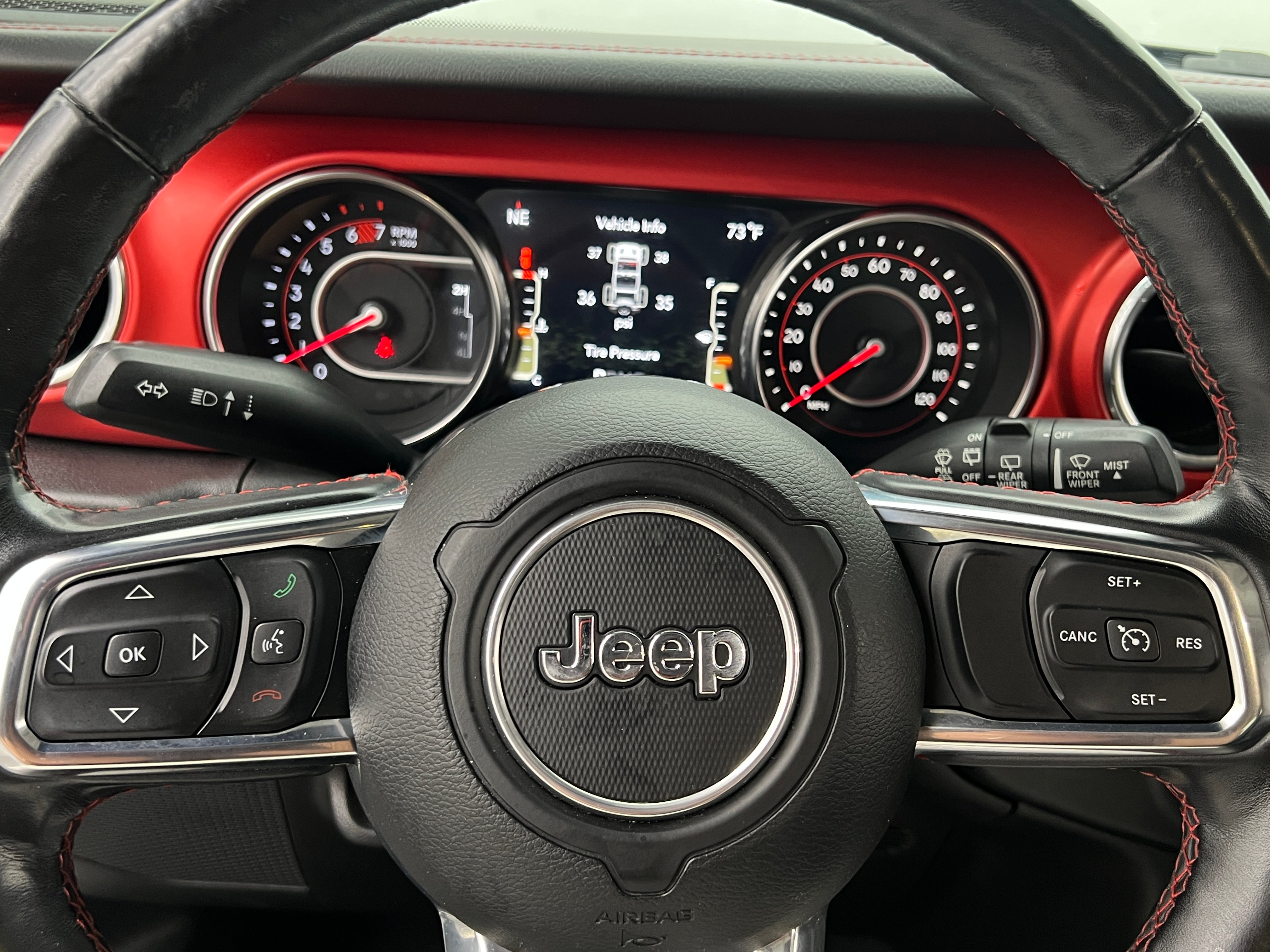 Thumbnail: 2019 Jeep Wrangler - 4