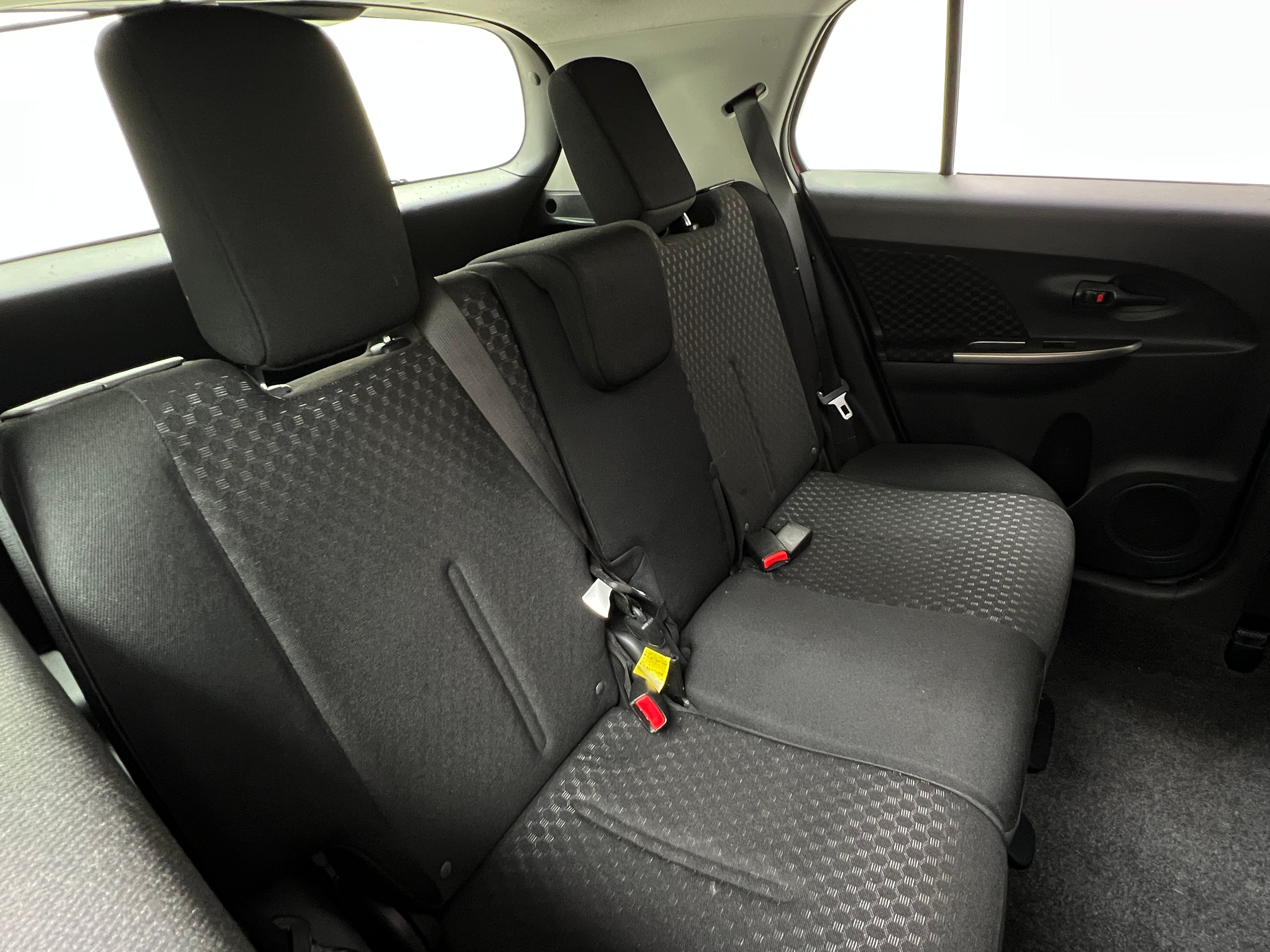 2013 Scion xD Base 6