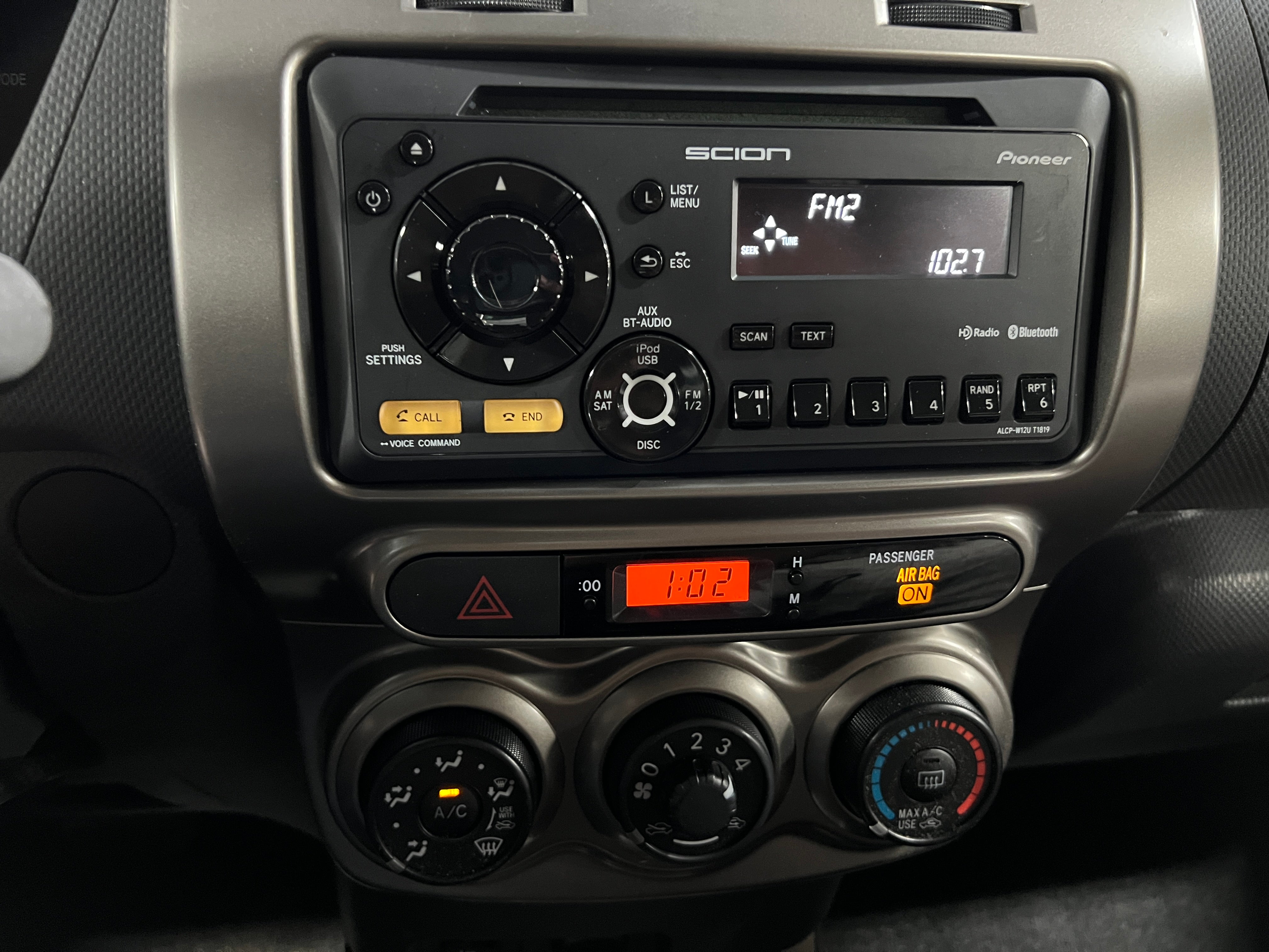 2013 Scion xD Base 4