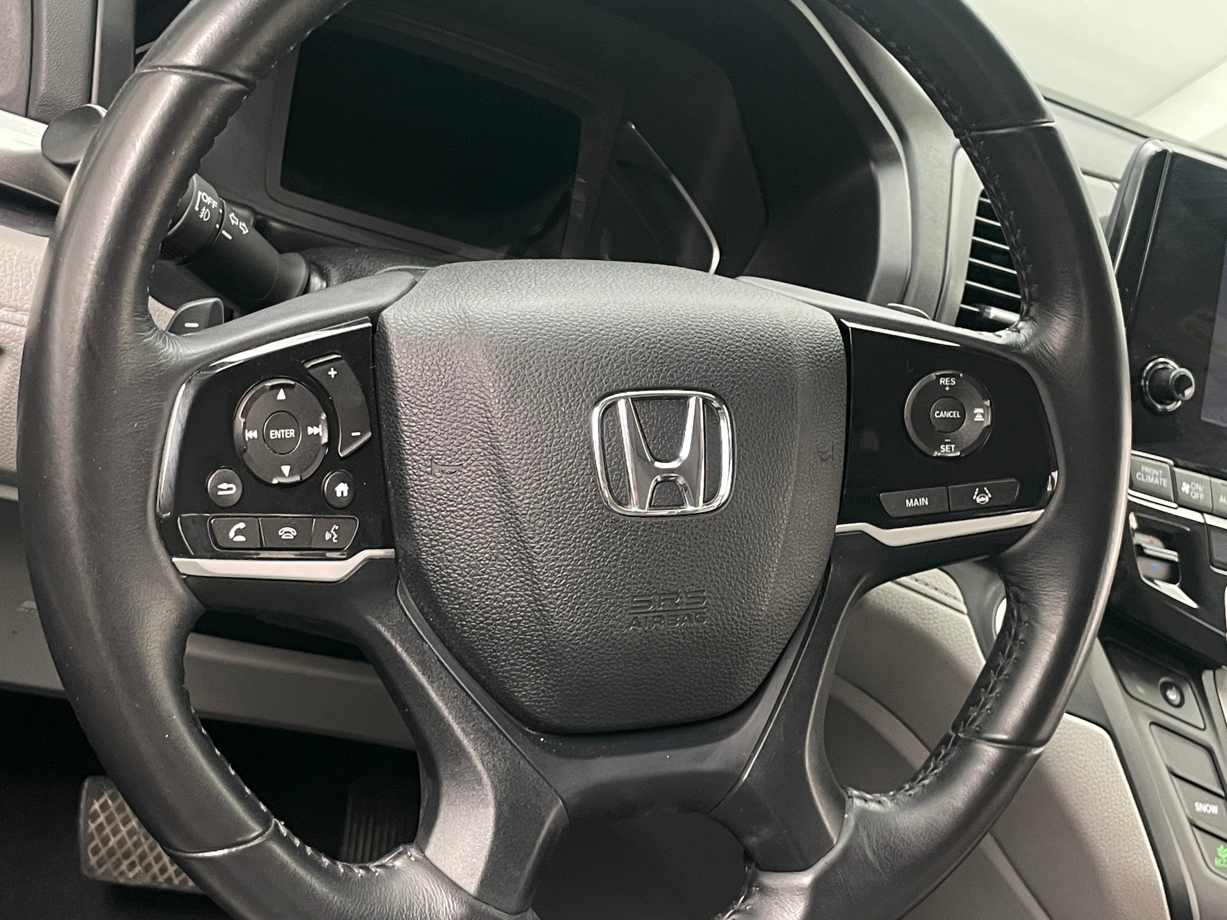 Thumbnail: 2018 Honda Odyssey - 4