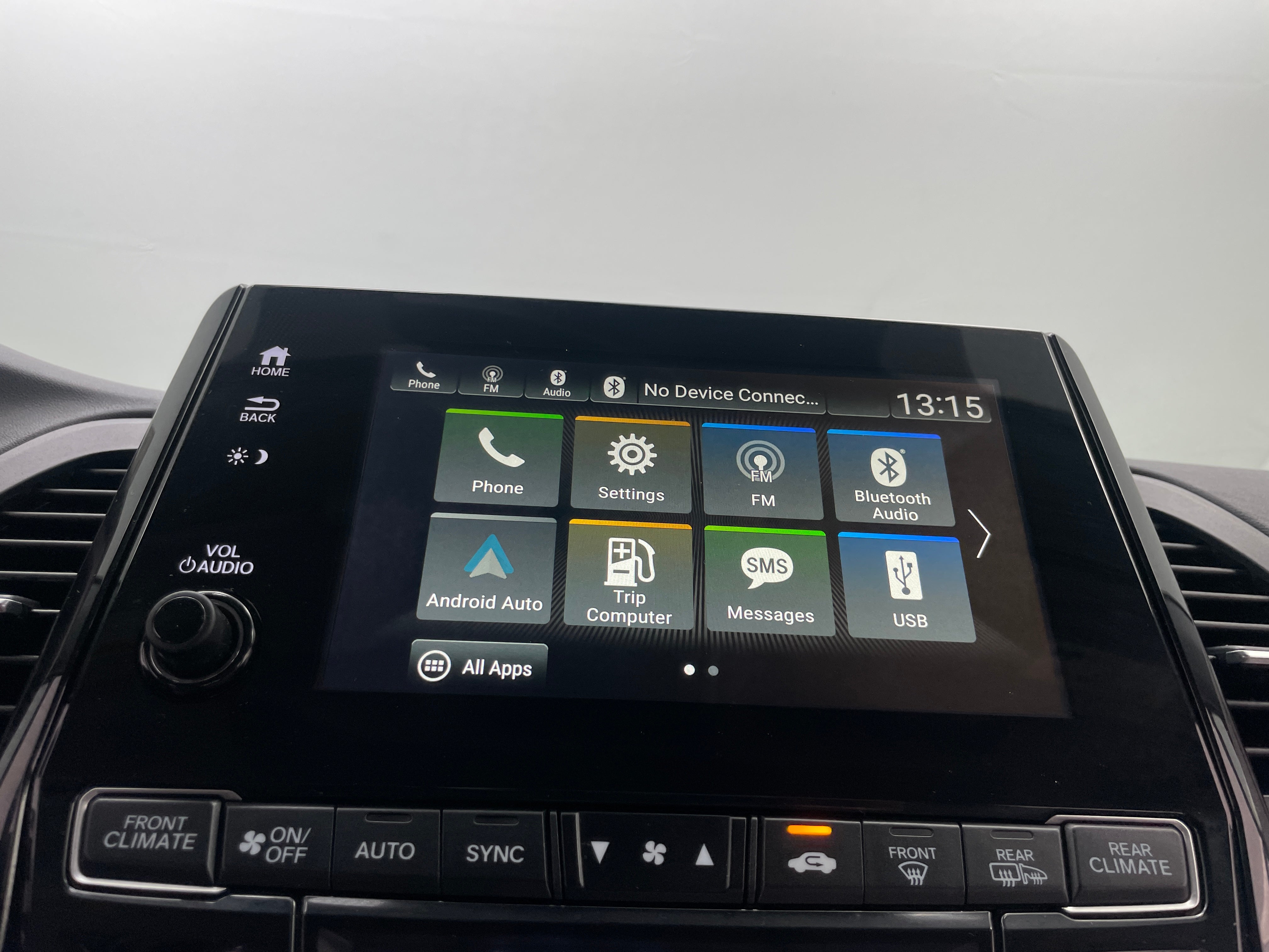 Thumbnail: 2018 Honda Odyssey - 3