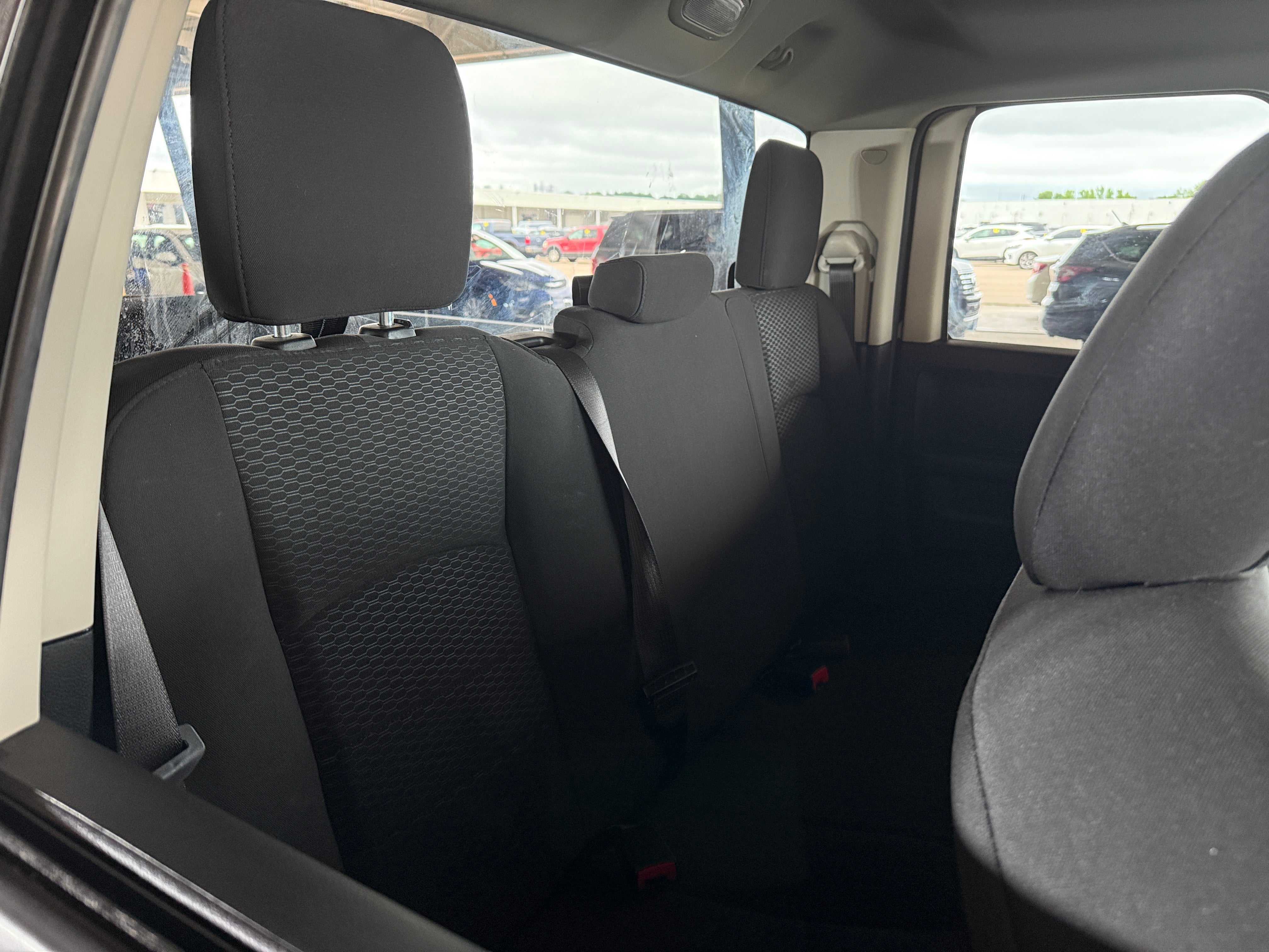 2019 RAM 1500 Classic Express 6