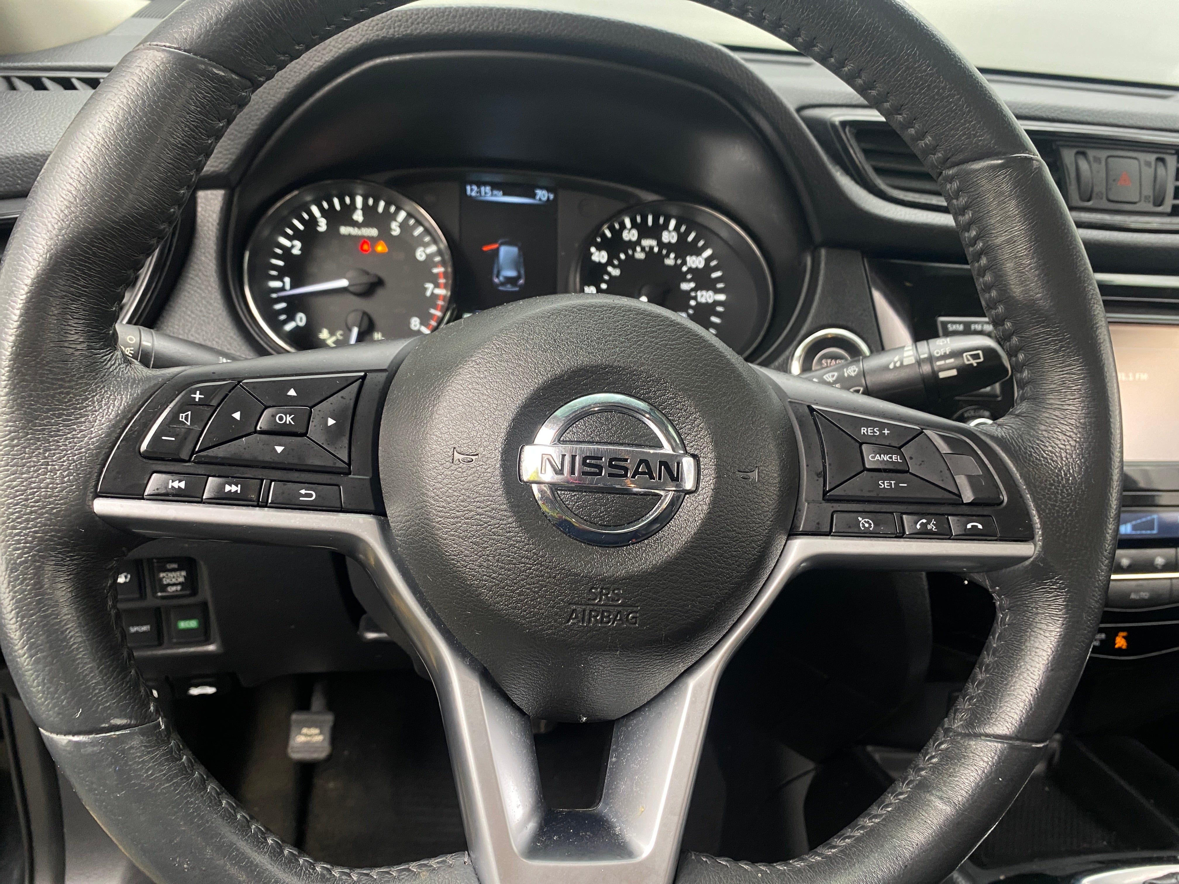 2017 Nissan Rogue SV 5