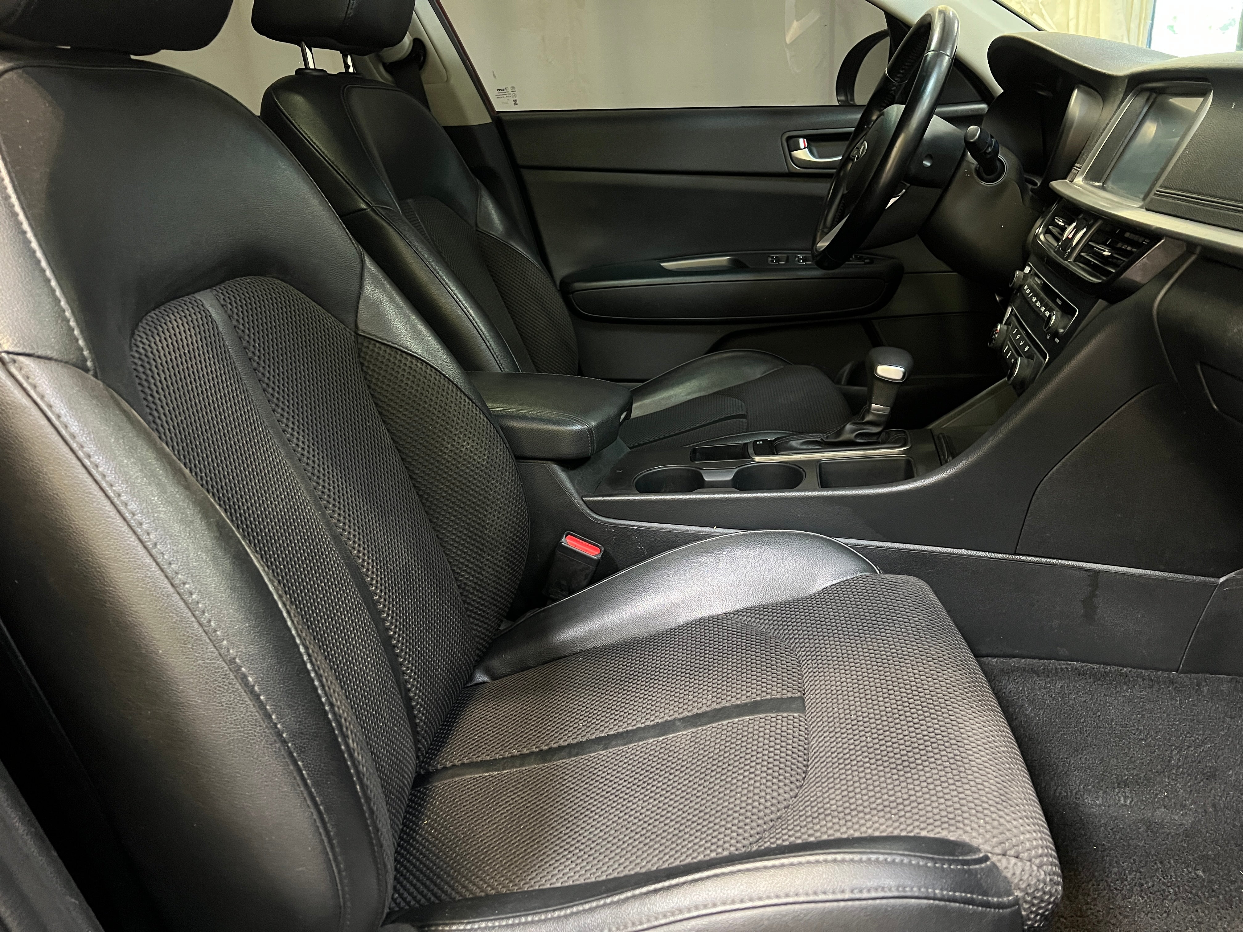2020 Kia Optima S 2