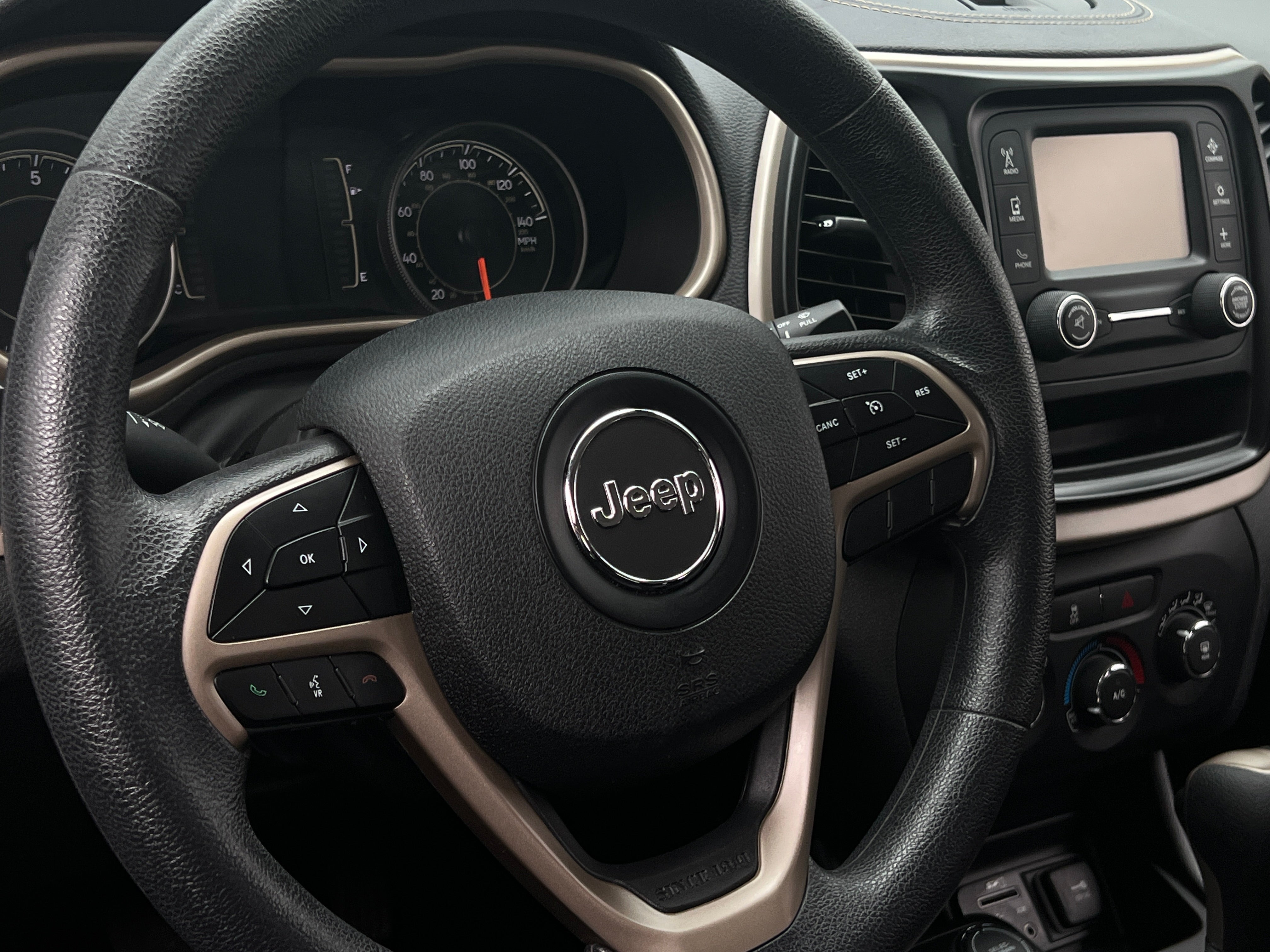2018 Jeep Cherokee Latitude 5