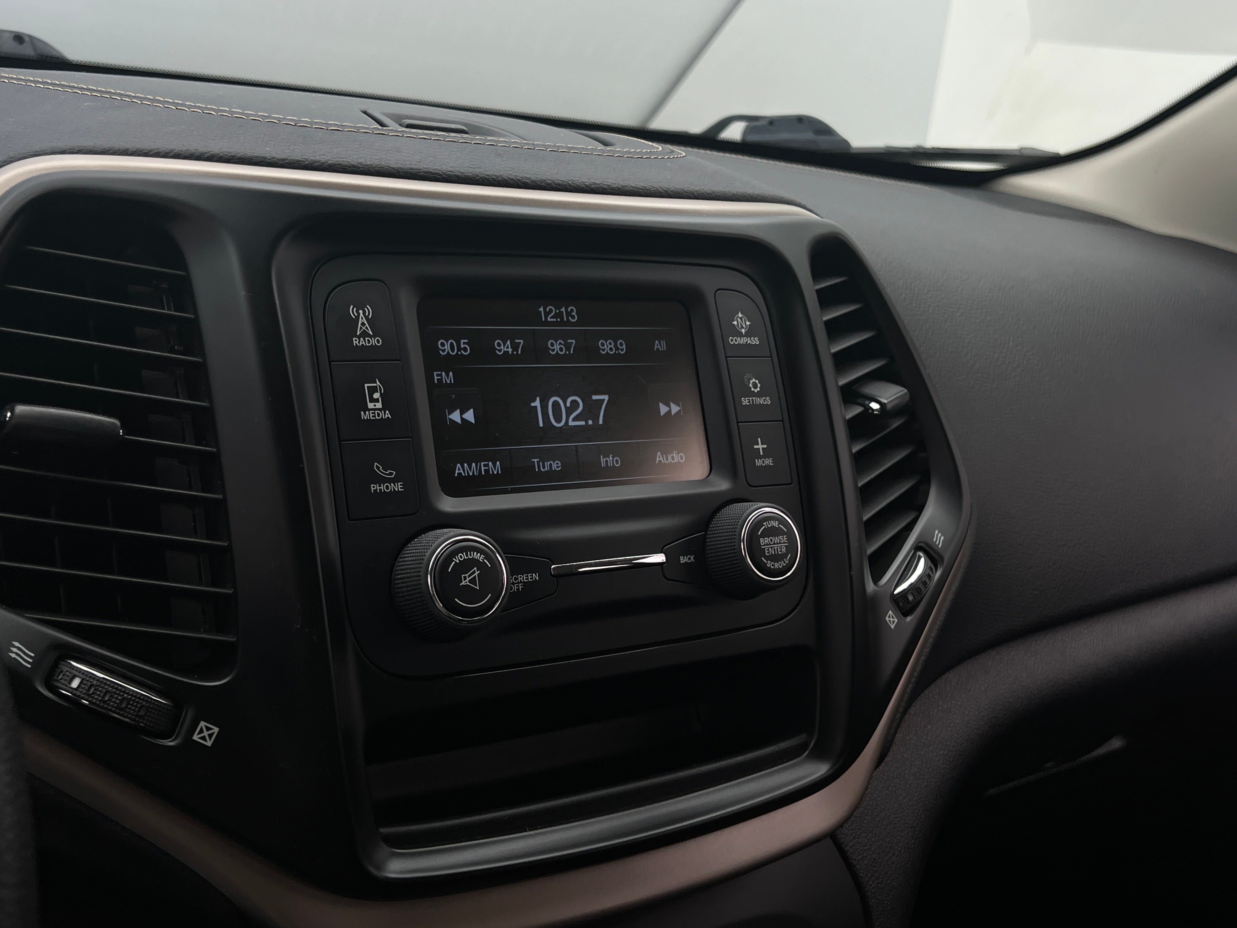 2018 Jeep Cherokee Latitude 4