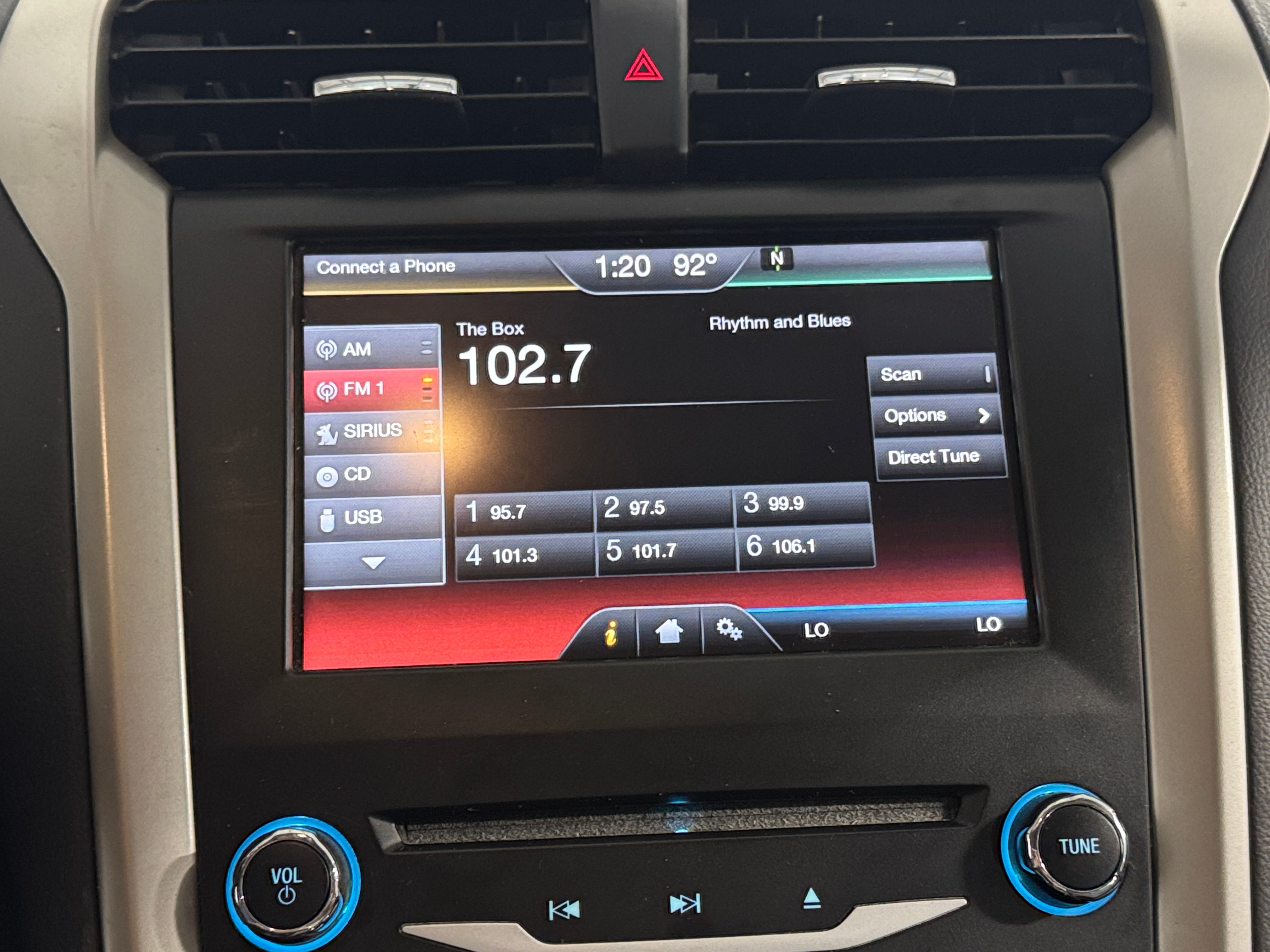 2014 Ford Fusion SE 3