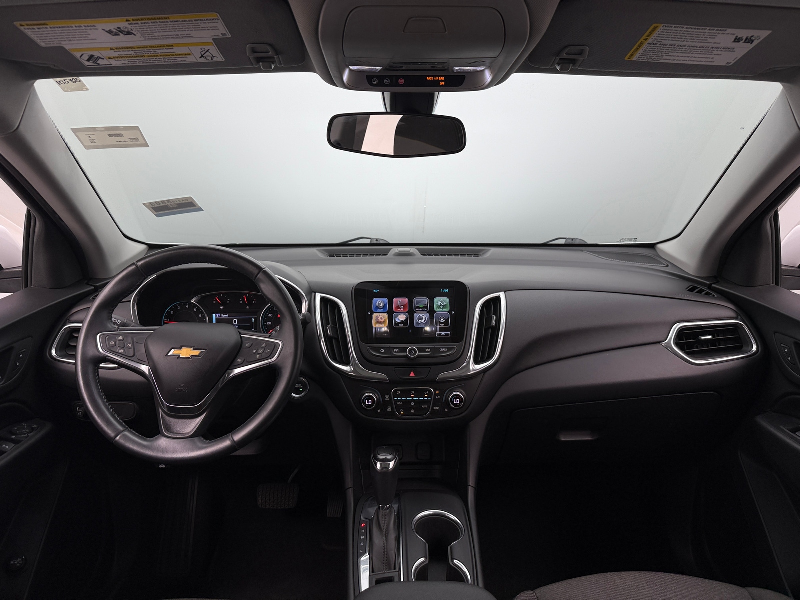Thumbnail: 2018 Chevrolet Equinox - 3