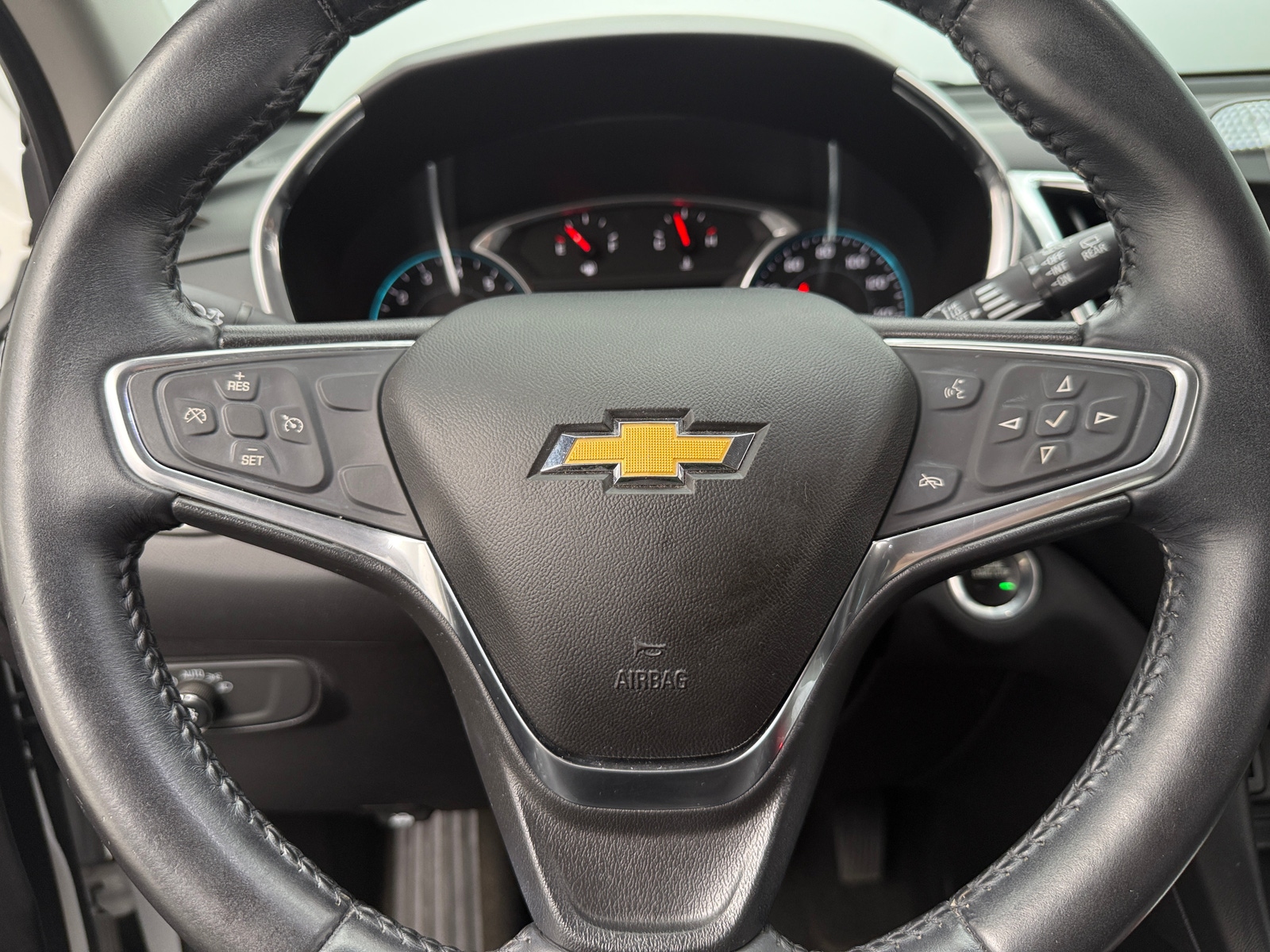 Thumbnail: 2018 Chevrolet Equinox - 5