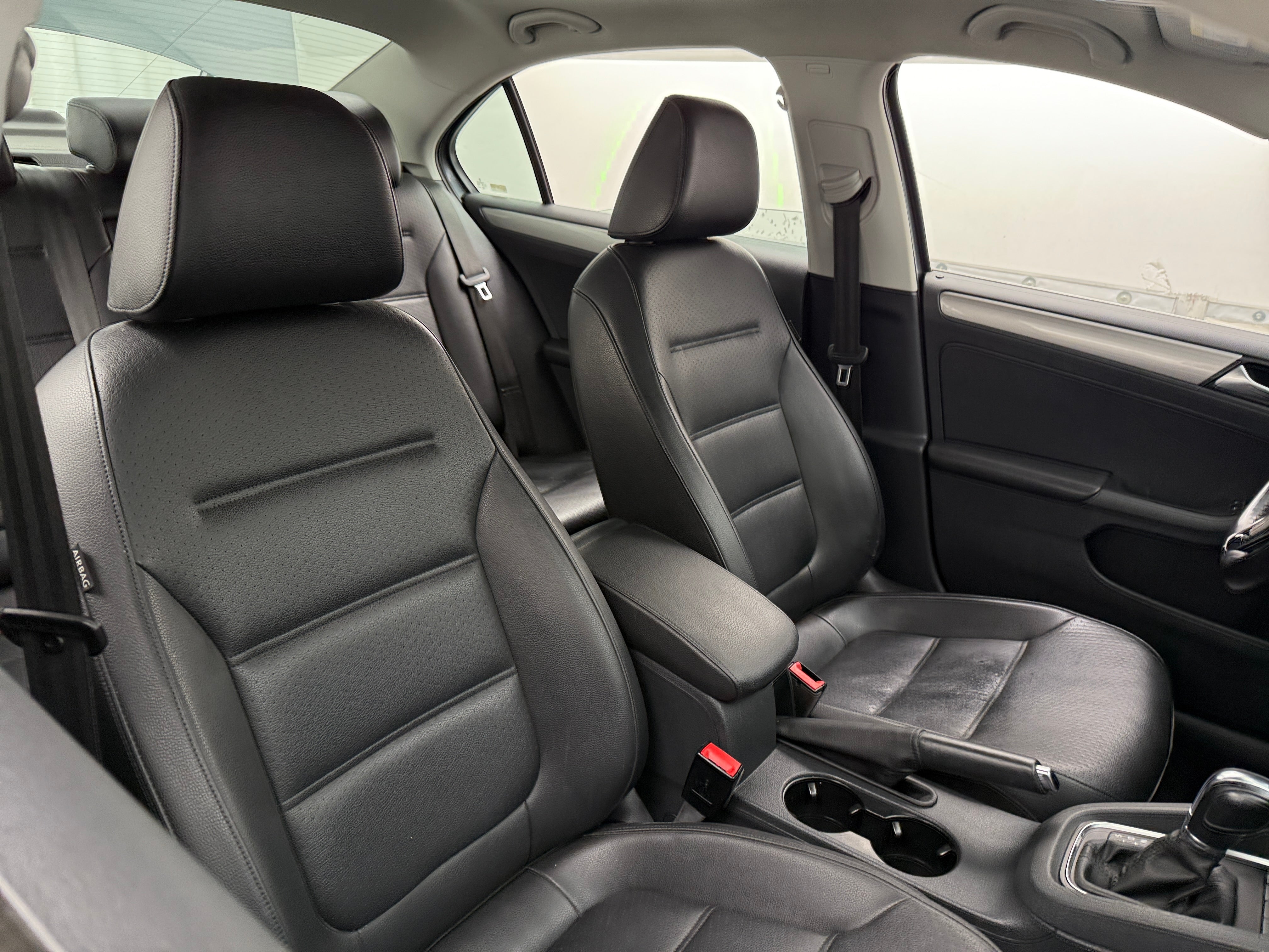2016 Volkswagen Jetta SE 2
