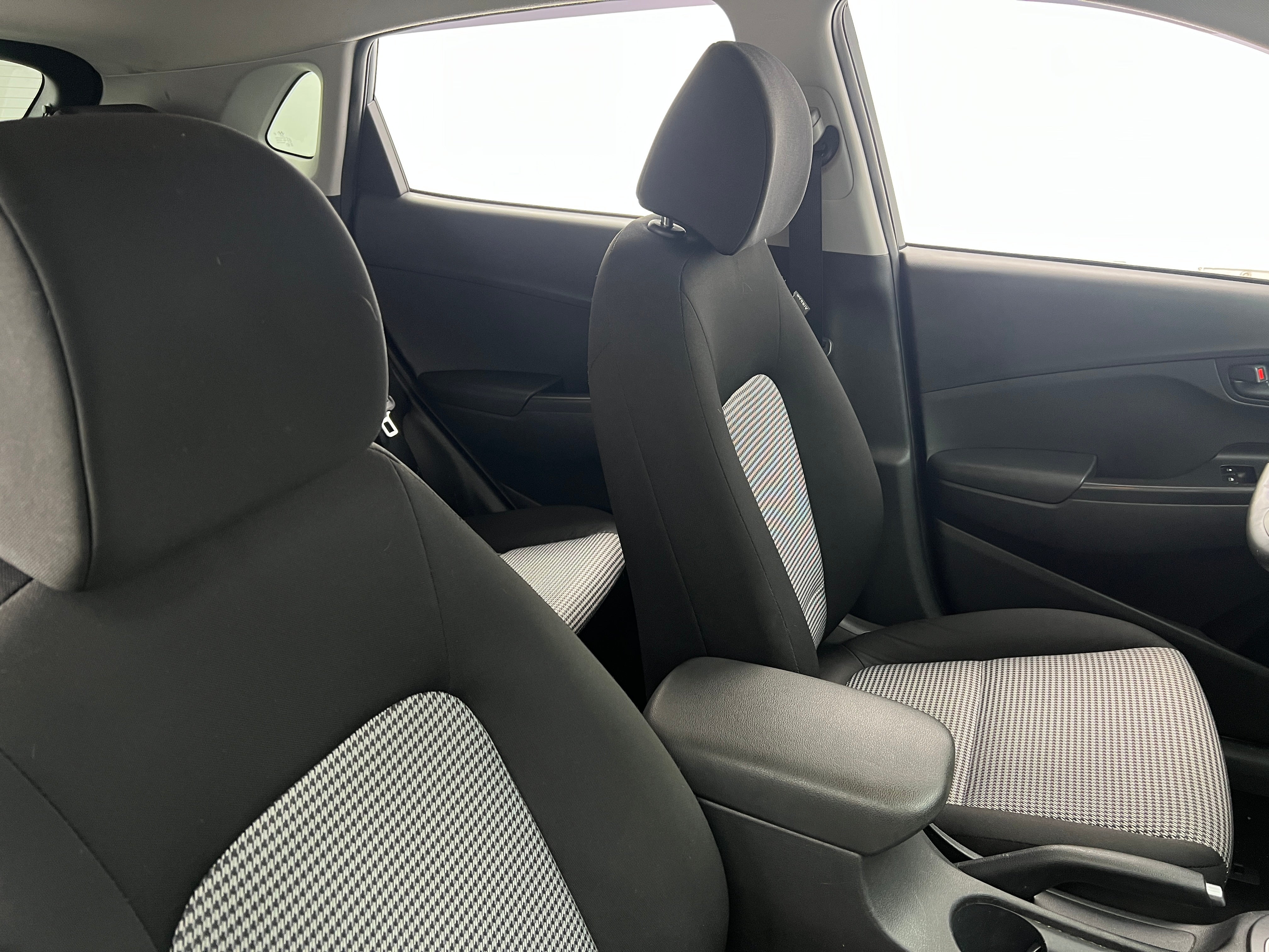 2019 Hyundai Kona SEL 2