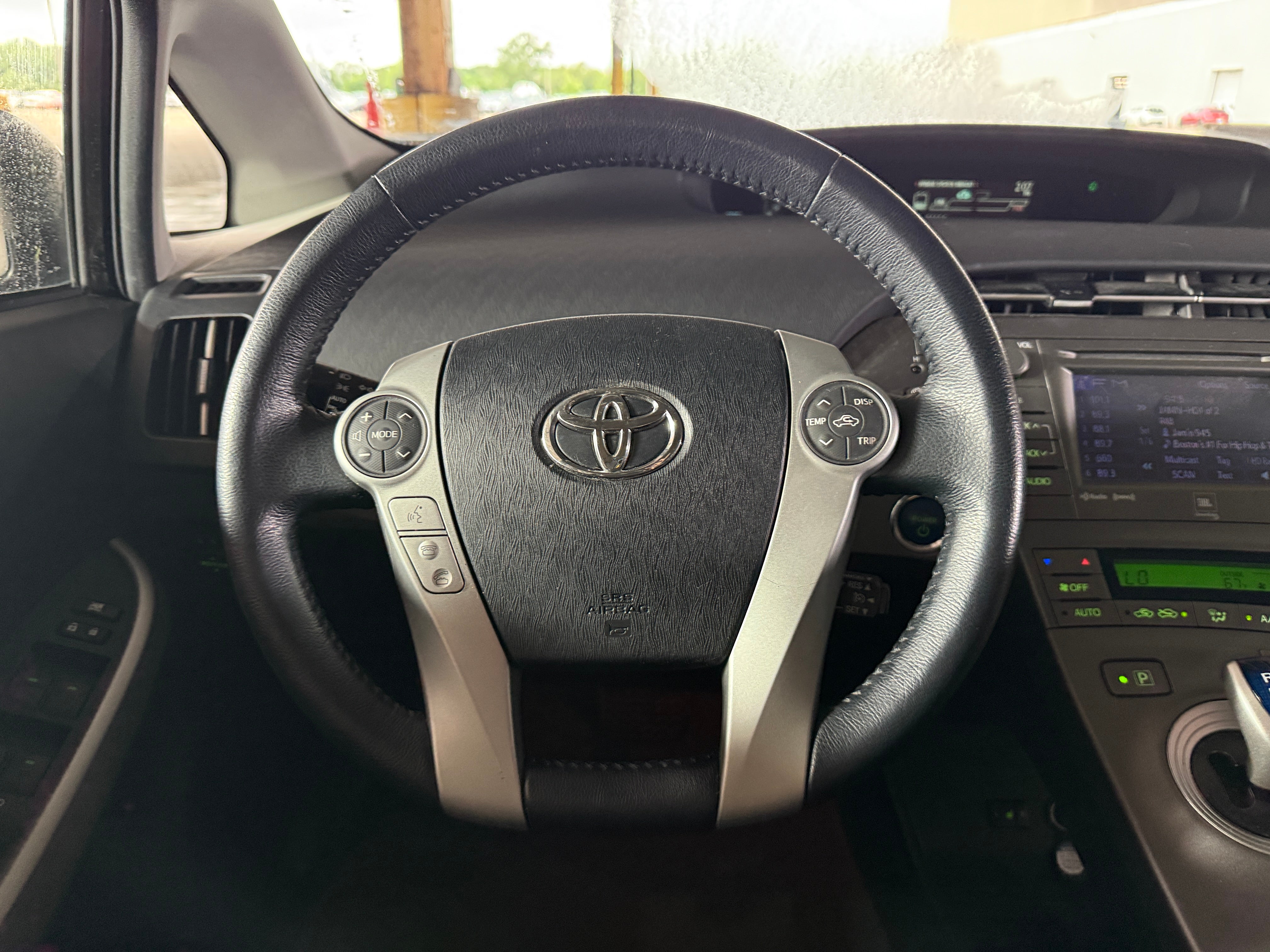 Thumbnail: 2015 Toyota Prius - 4