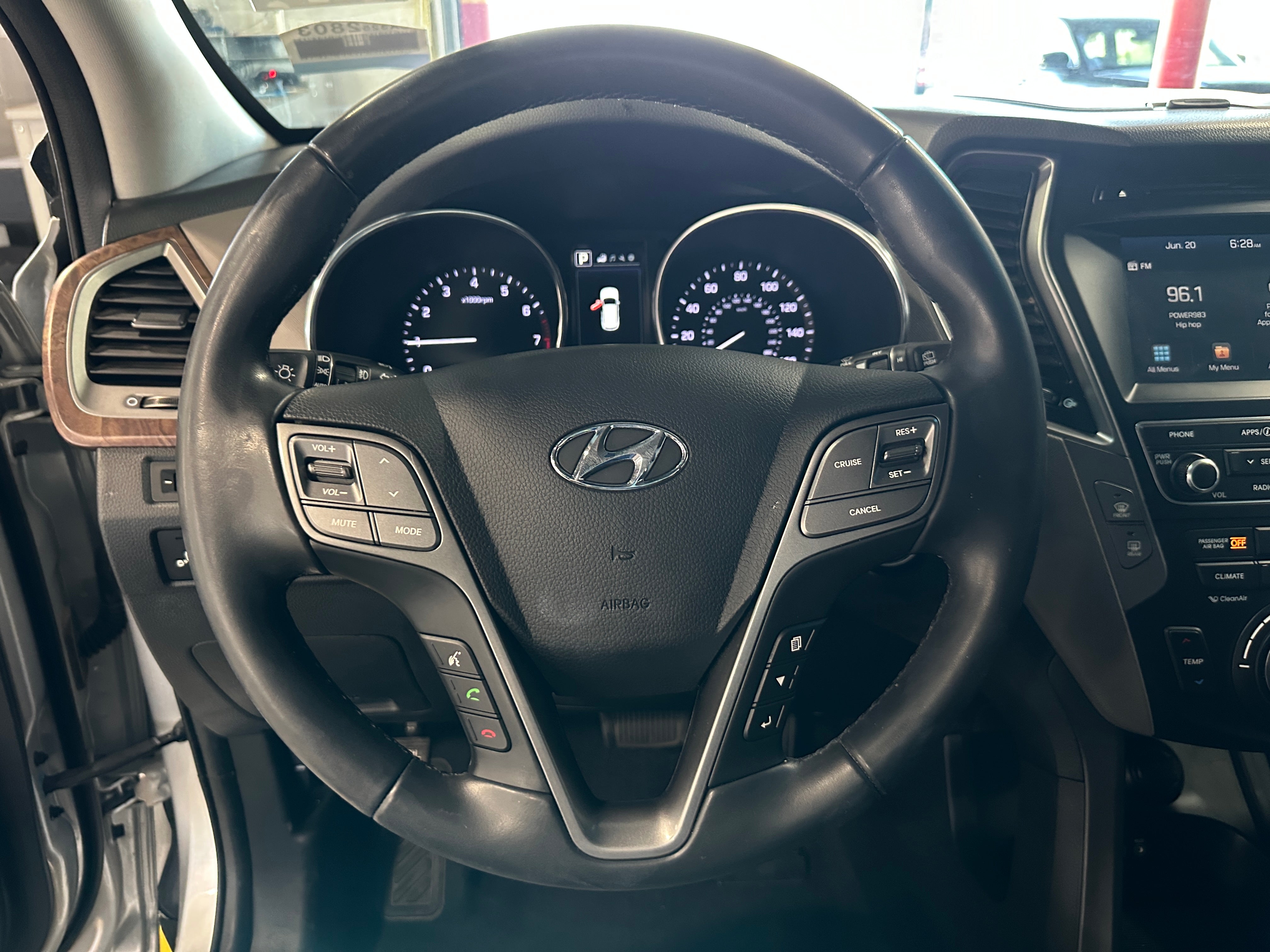 Thumbnail: 2018 Hyundai Santa Fe - 5