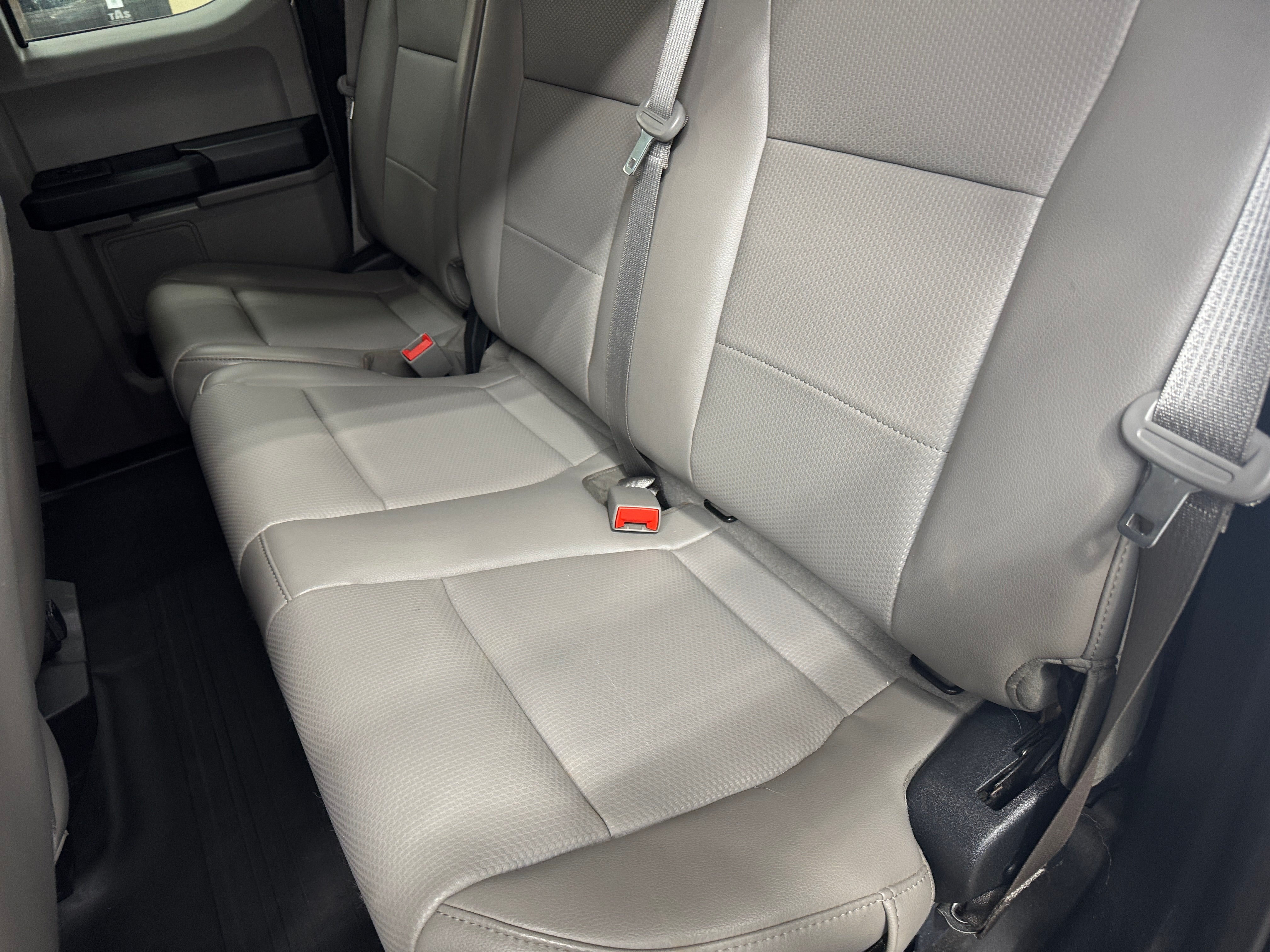 2020 Ford Econoline E-150 5