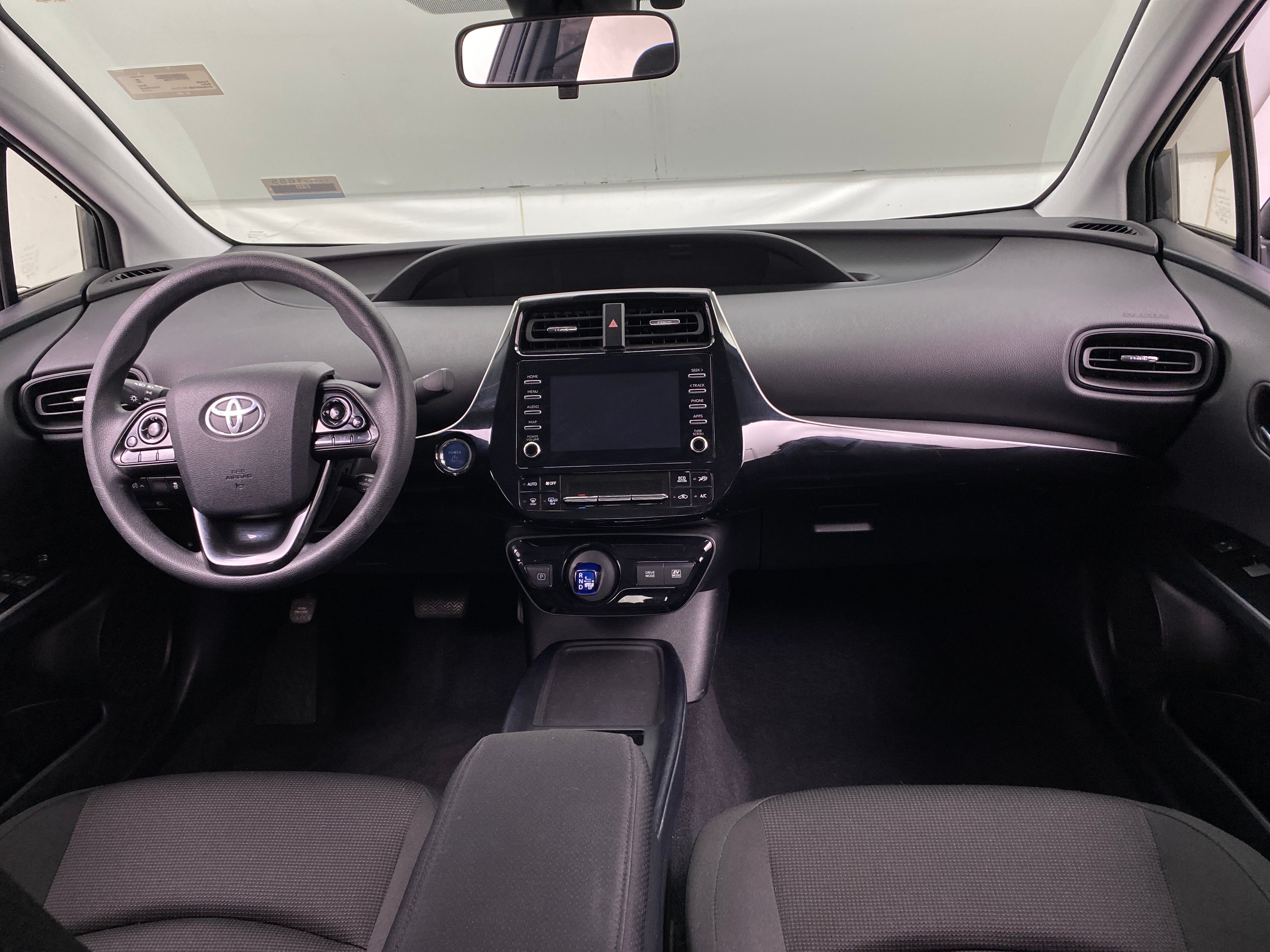 Thumbnail: 2020 Toyota Prius - 3