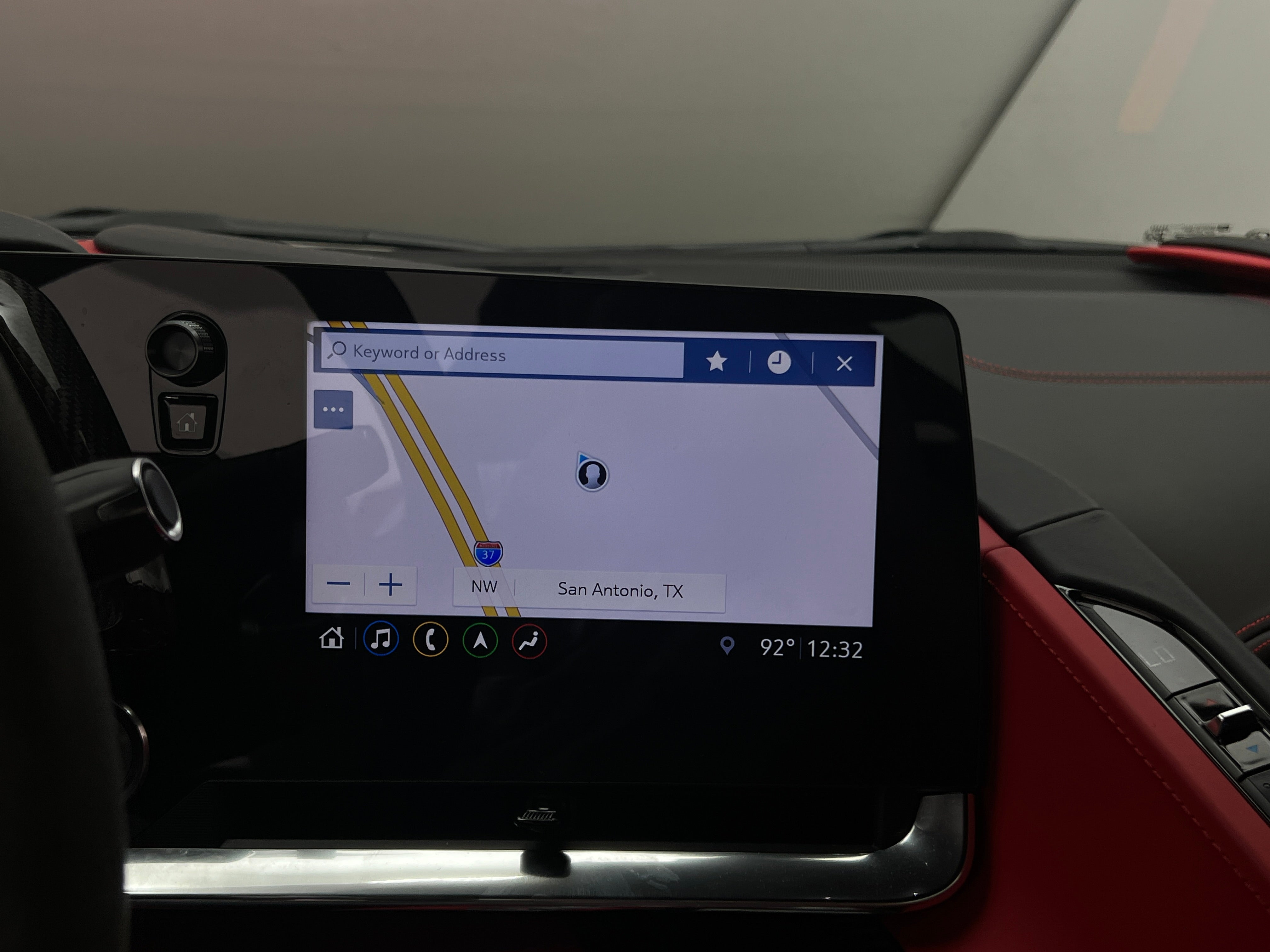 2020 Chevrolet Corvette Stingray 2