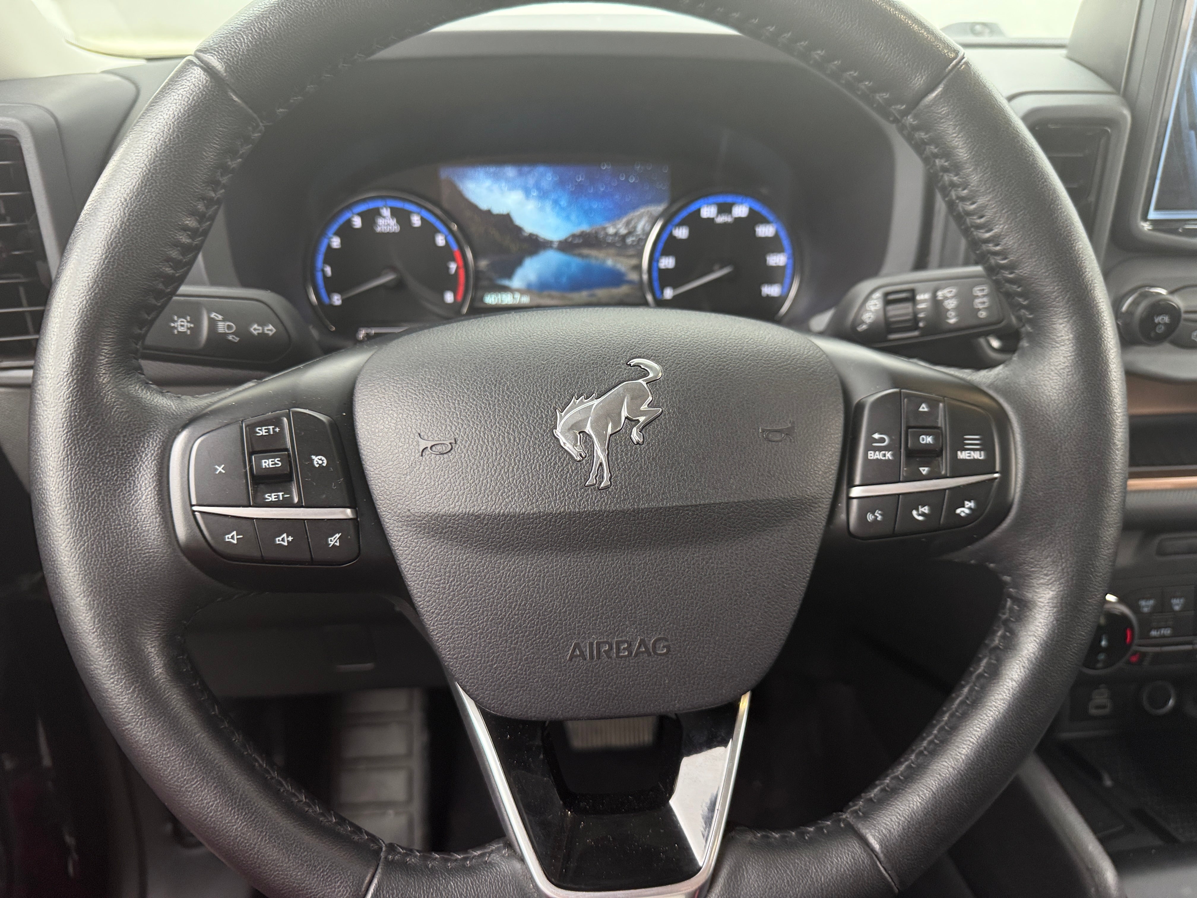 Thumbnail: 2023 Ford Bronco Sport - 4