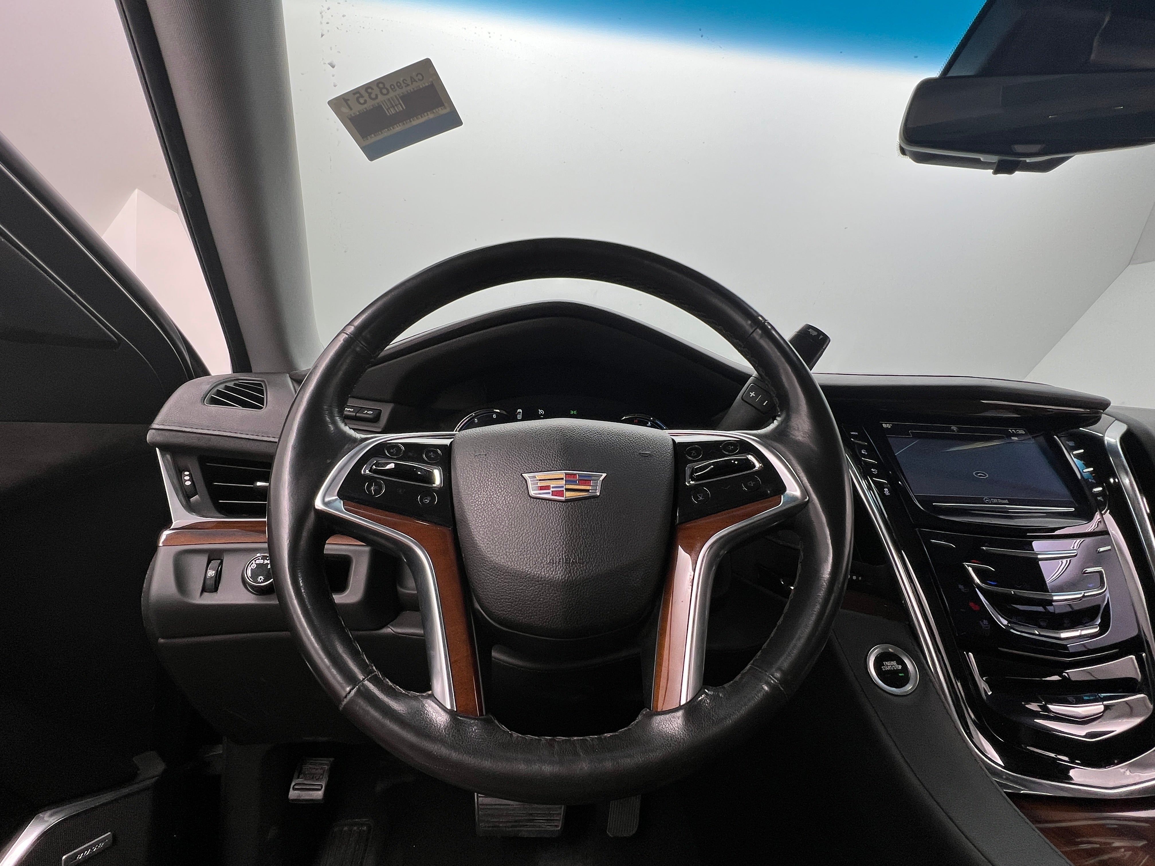 Thumbnail: 2017 Cadillac Escalade - 4