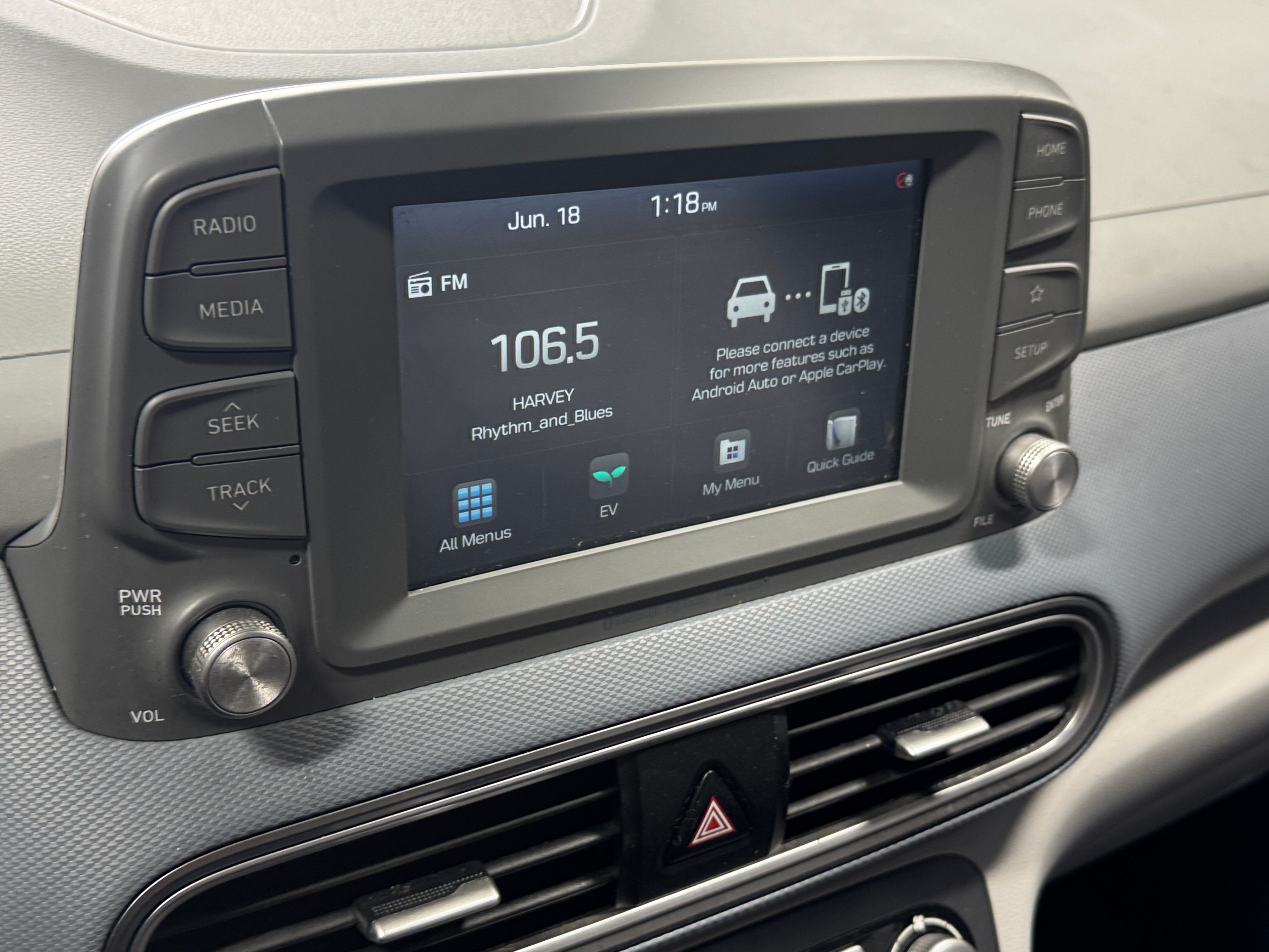 2021 Hyundai Kona Limited 3