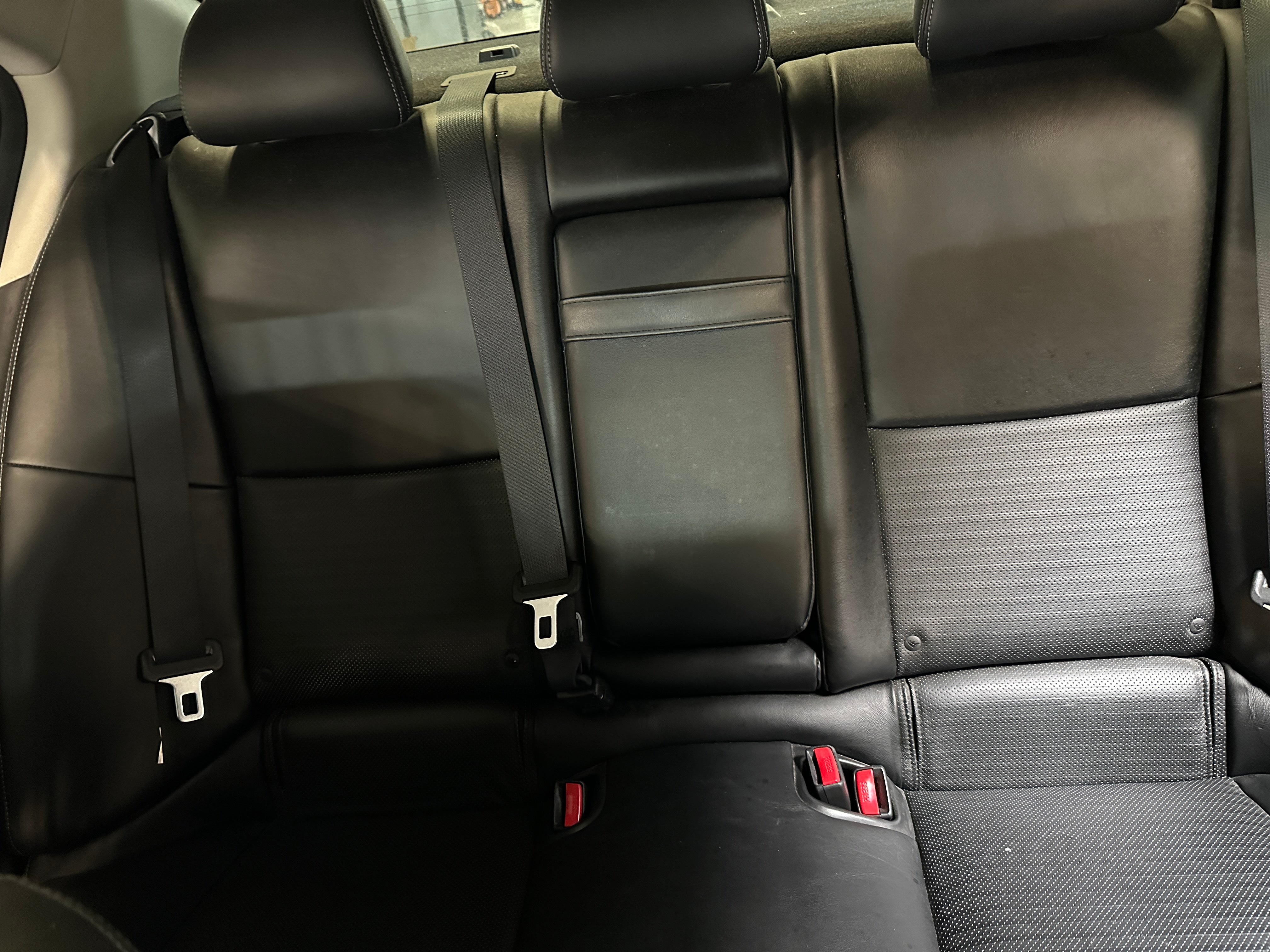 2016 INFINITI   5