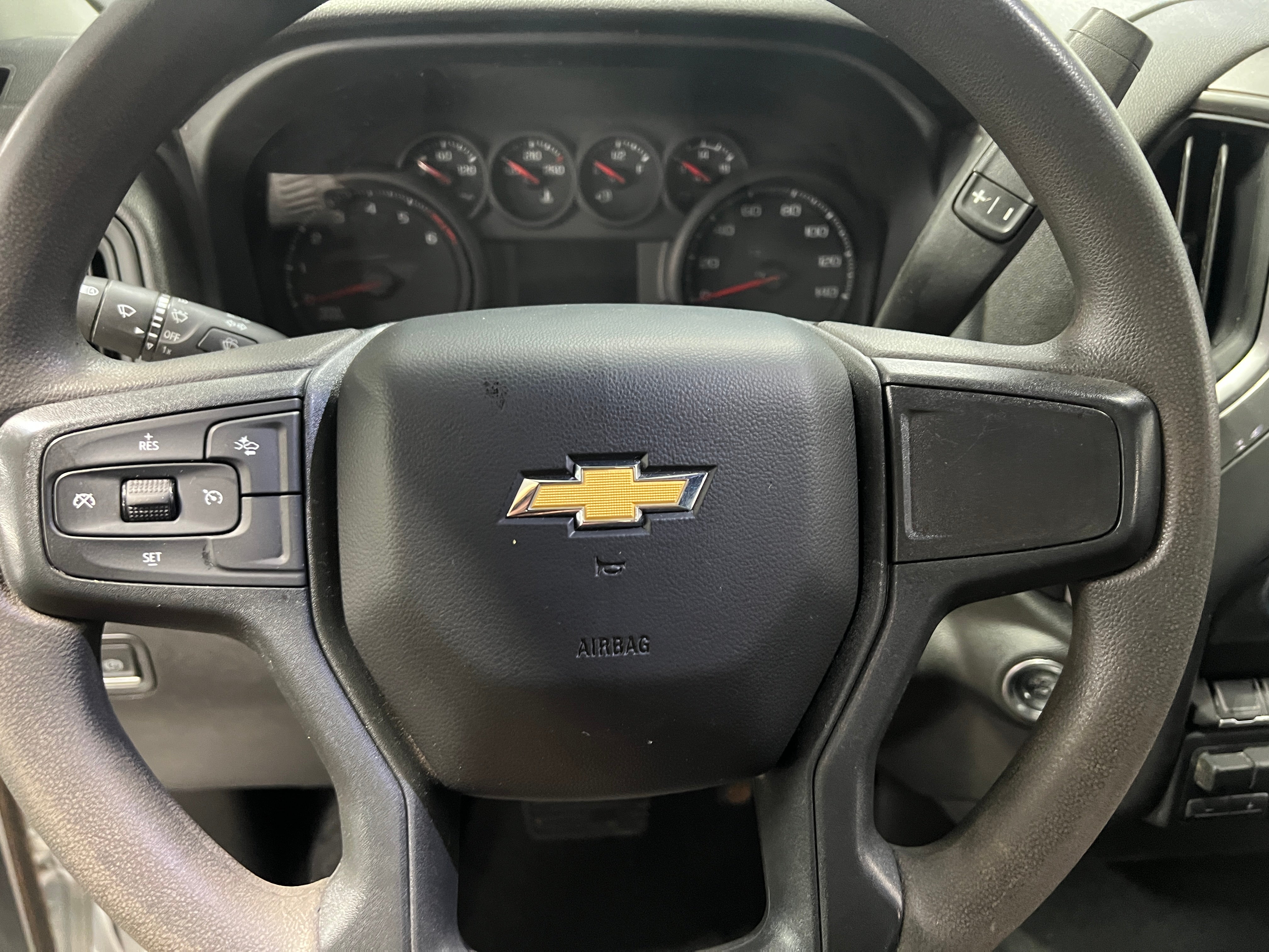 Thumbnail: 2024 Chevrolet Silverado 2500 - 5