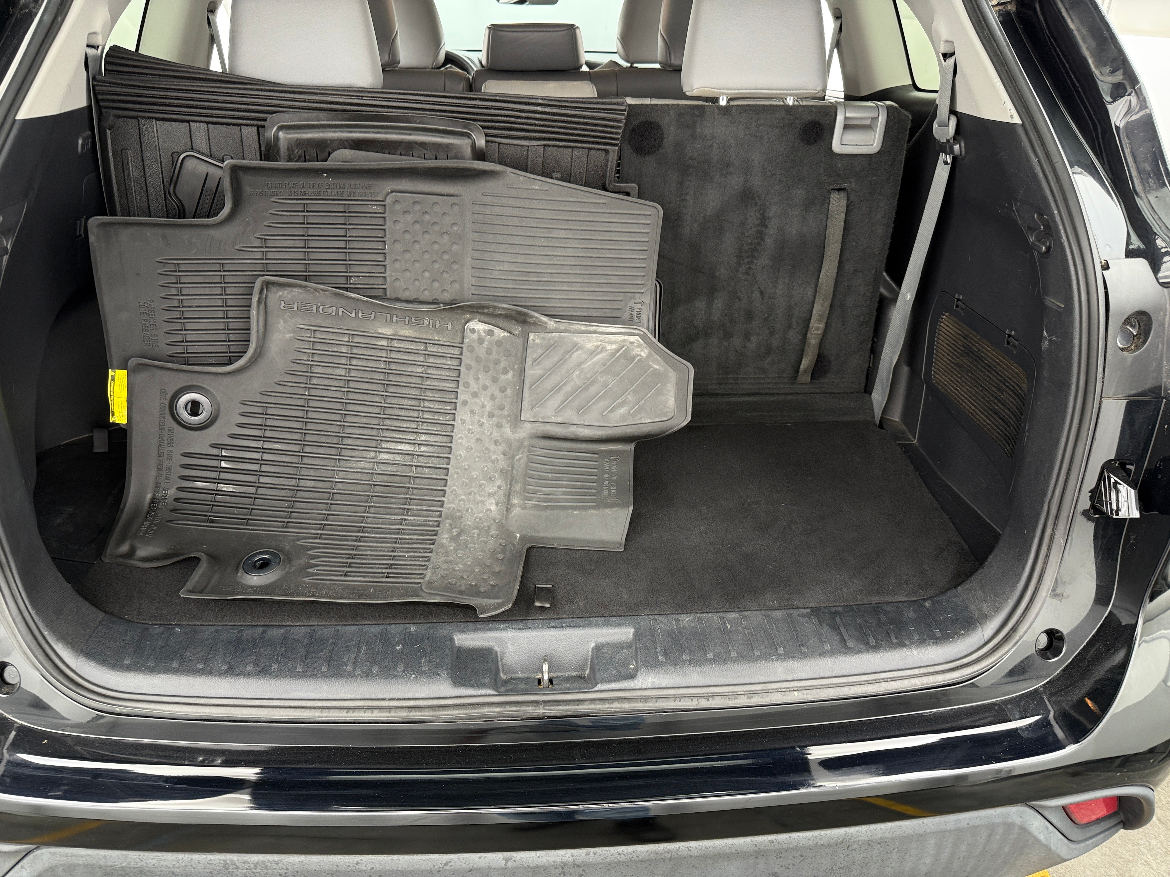 Thumbnail: 2021 Toyota Highlander - 6