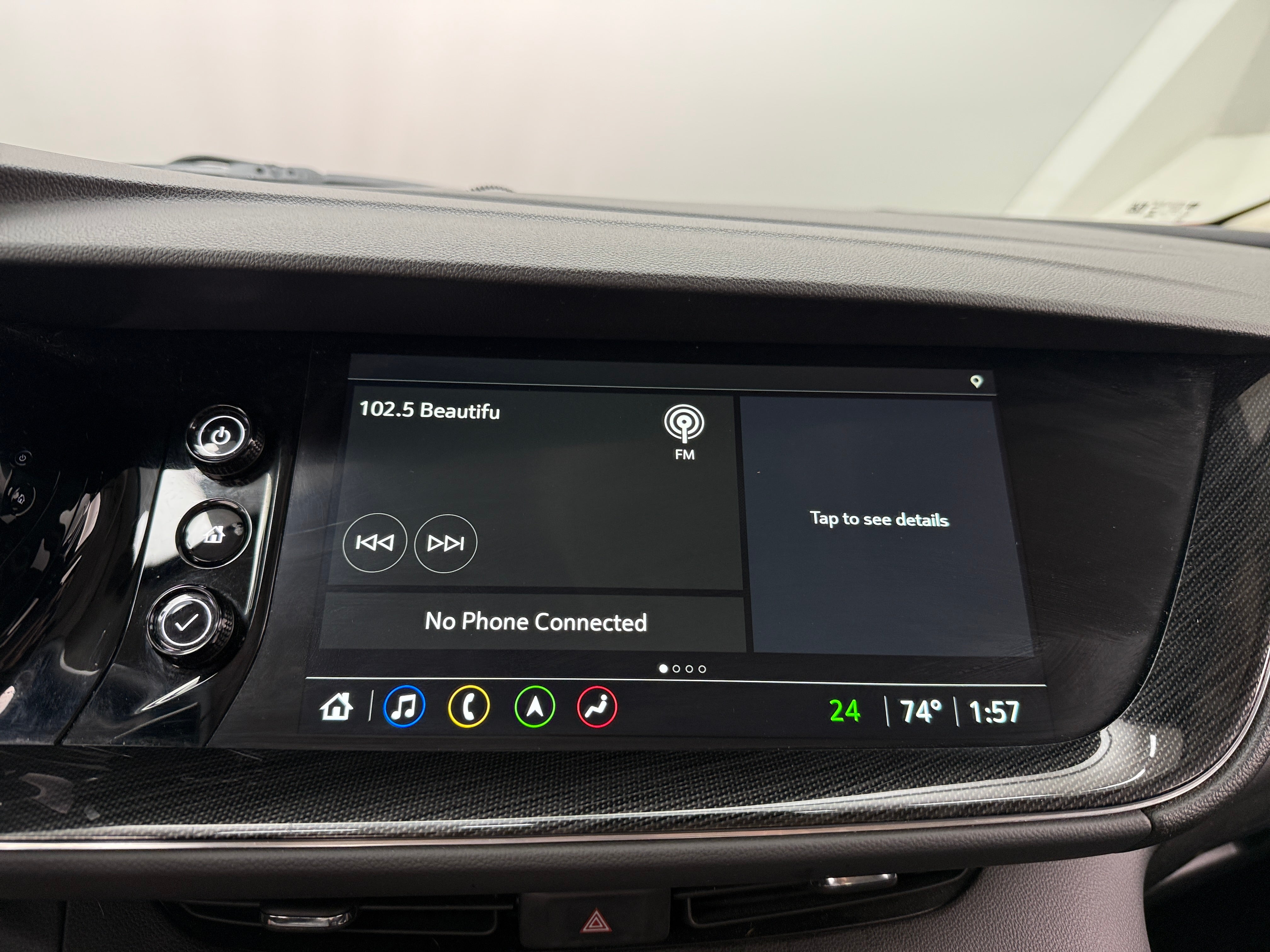 2022 Buick Envision Essence 3