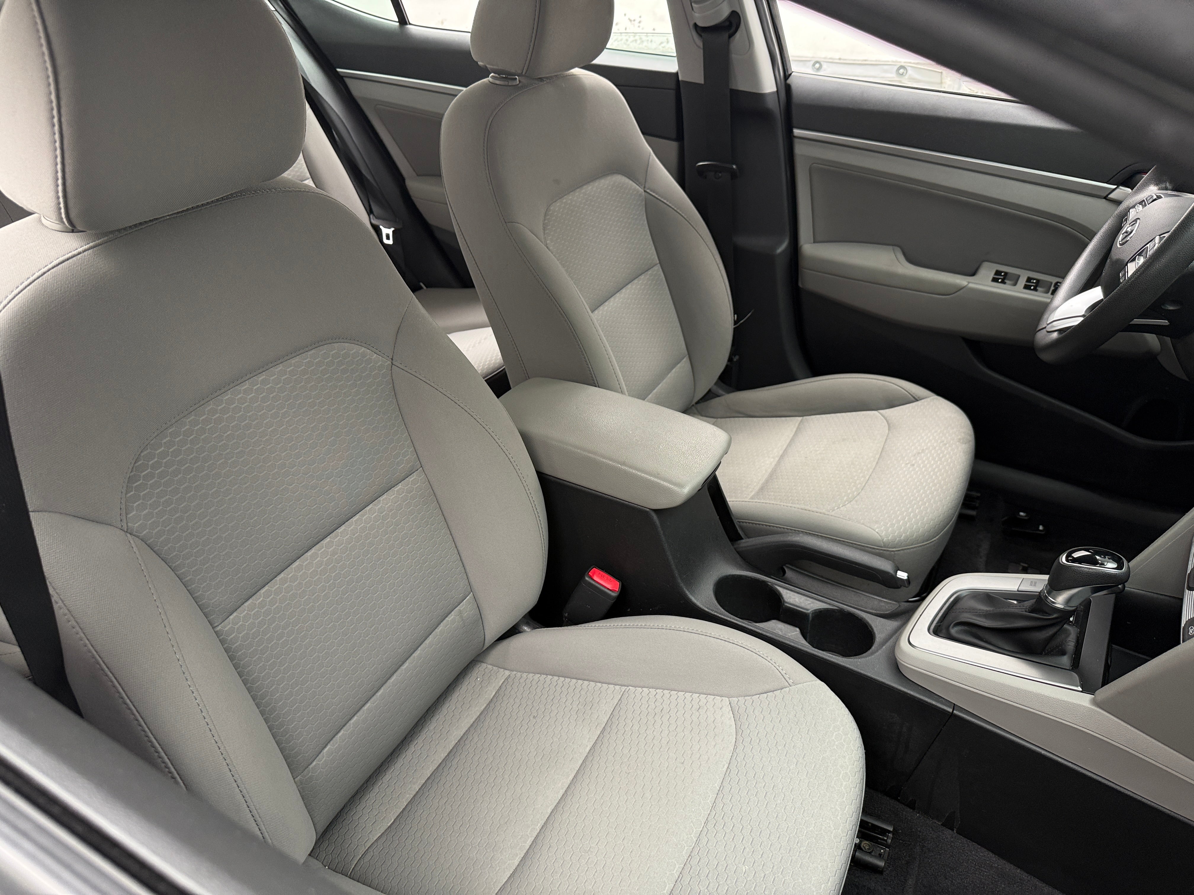 2019 Hyundai Elantra SEL 2