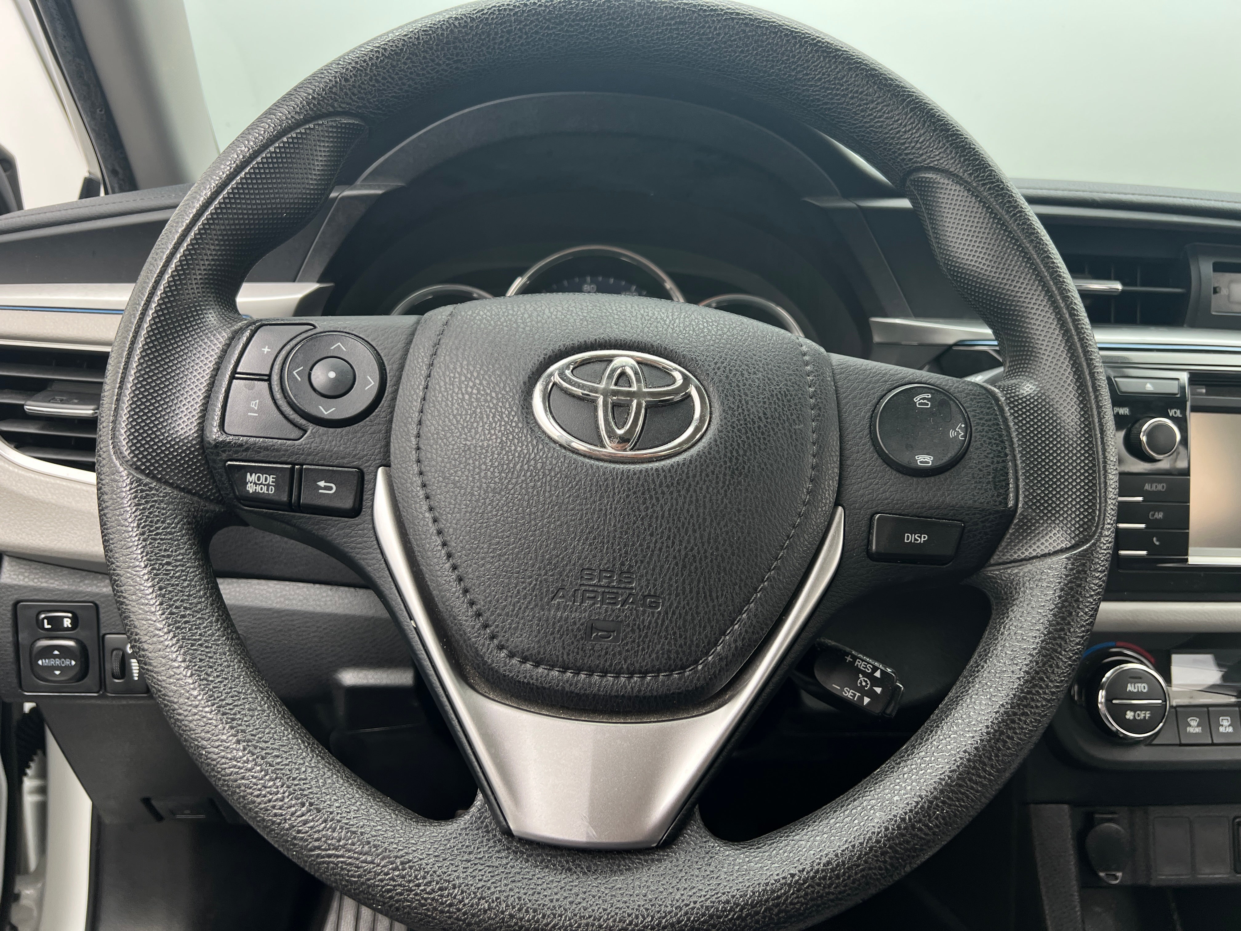 Thumbnail: 2015 Toyota Corolla - 5
