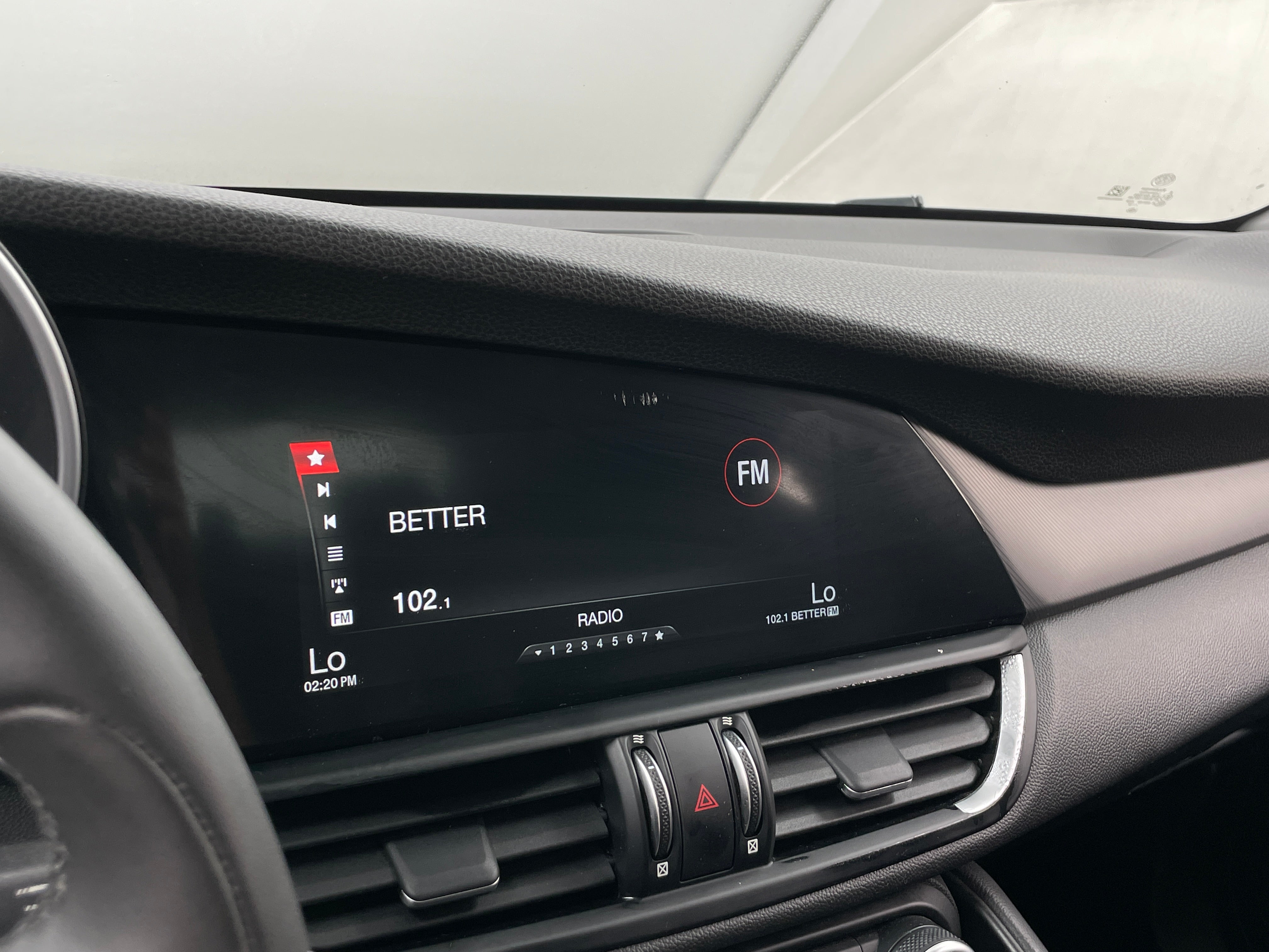 2019 Alfa Romeo Giulia Sport 3