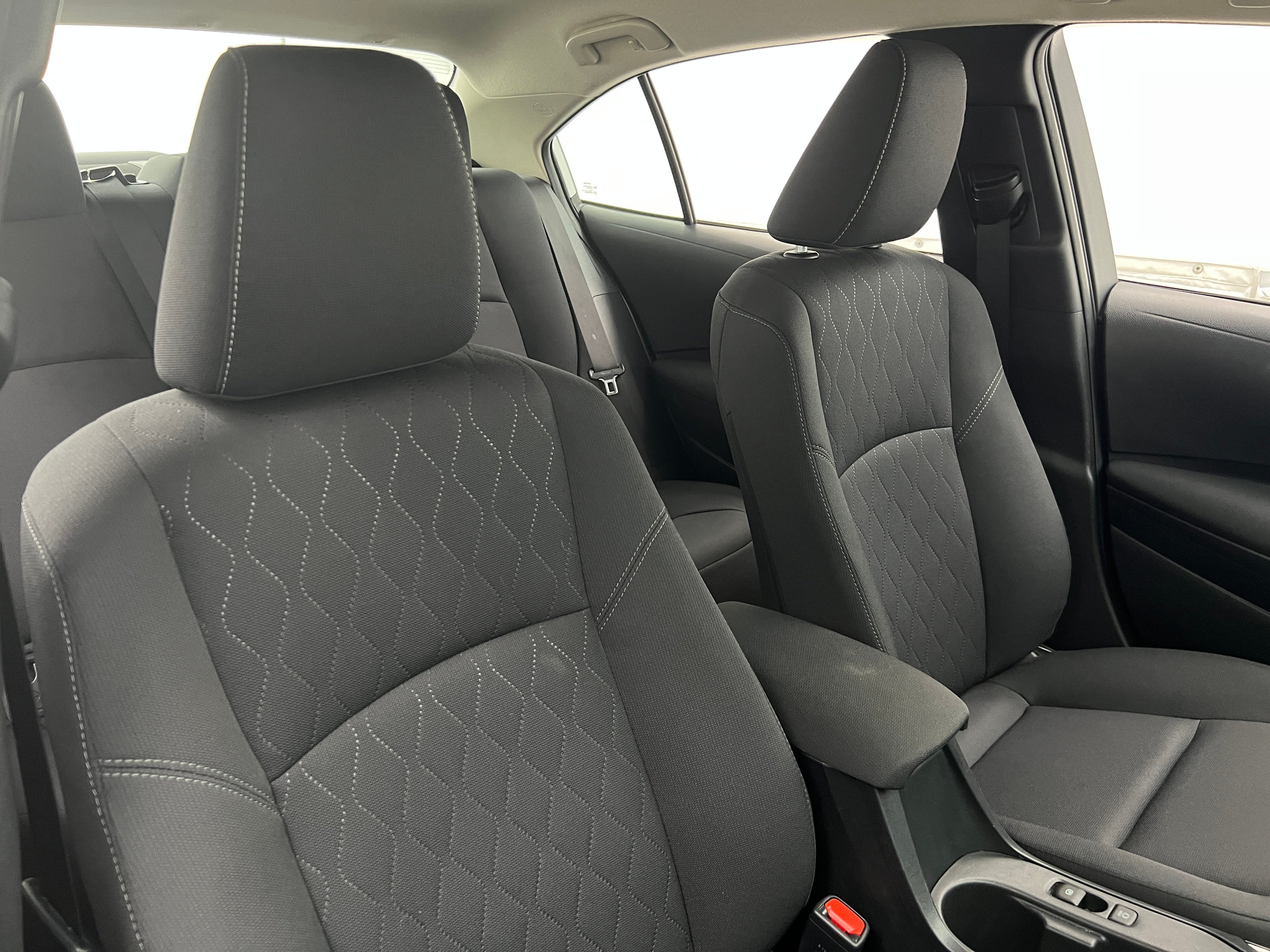 2024 Toyota Corolla LE 2