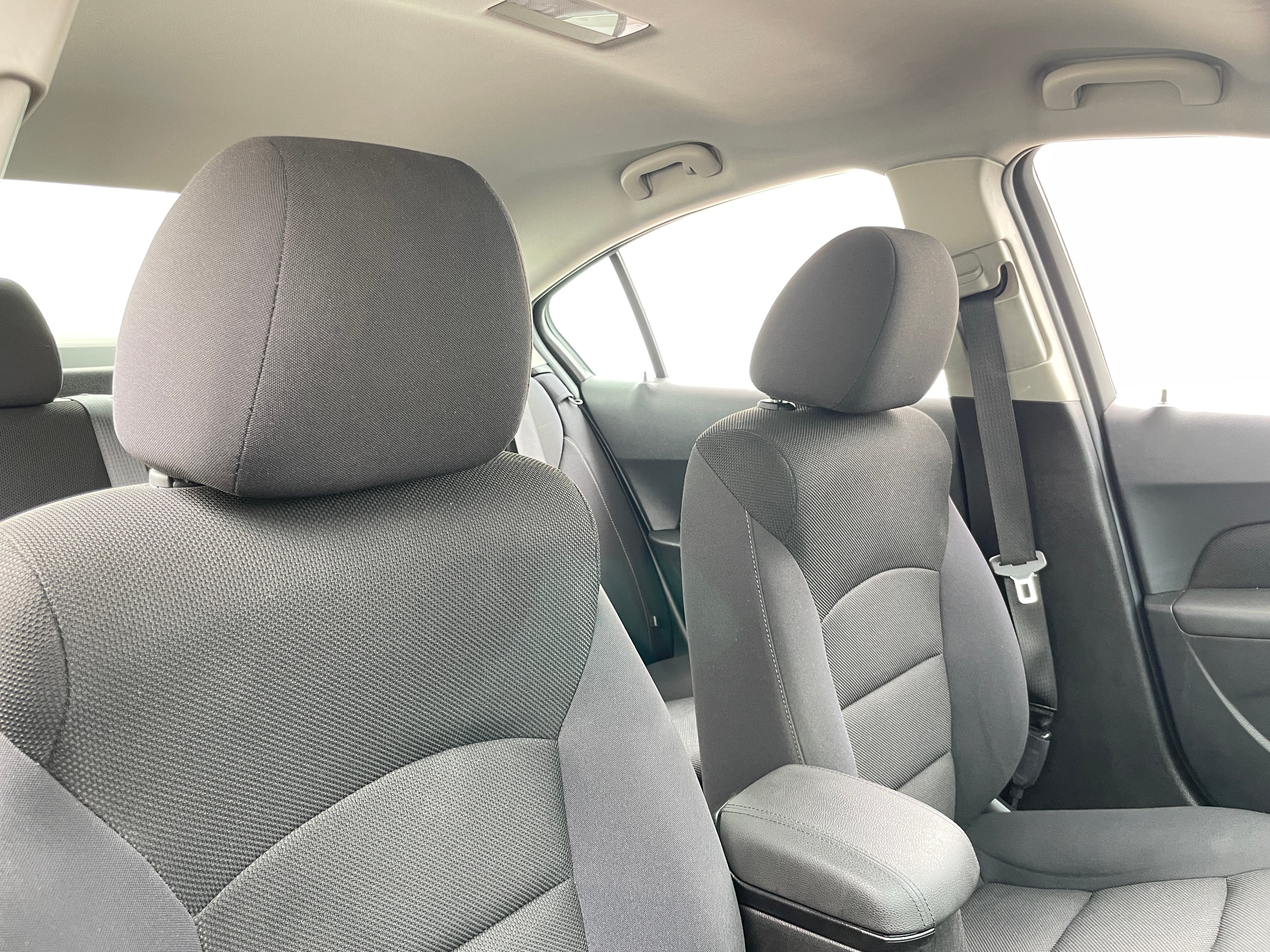 2014 Chevrolet Cruze LT 2