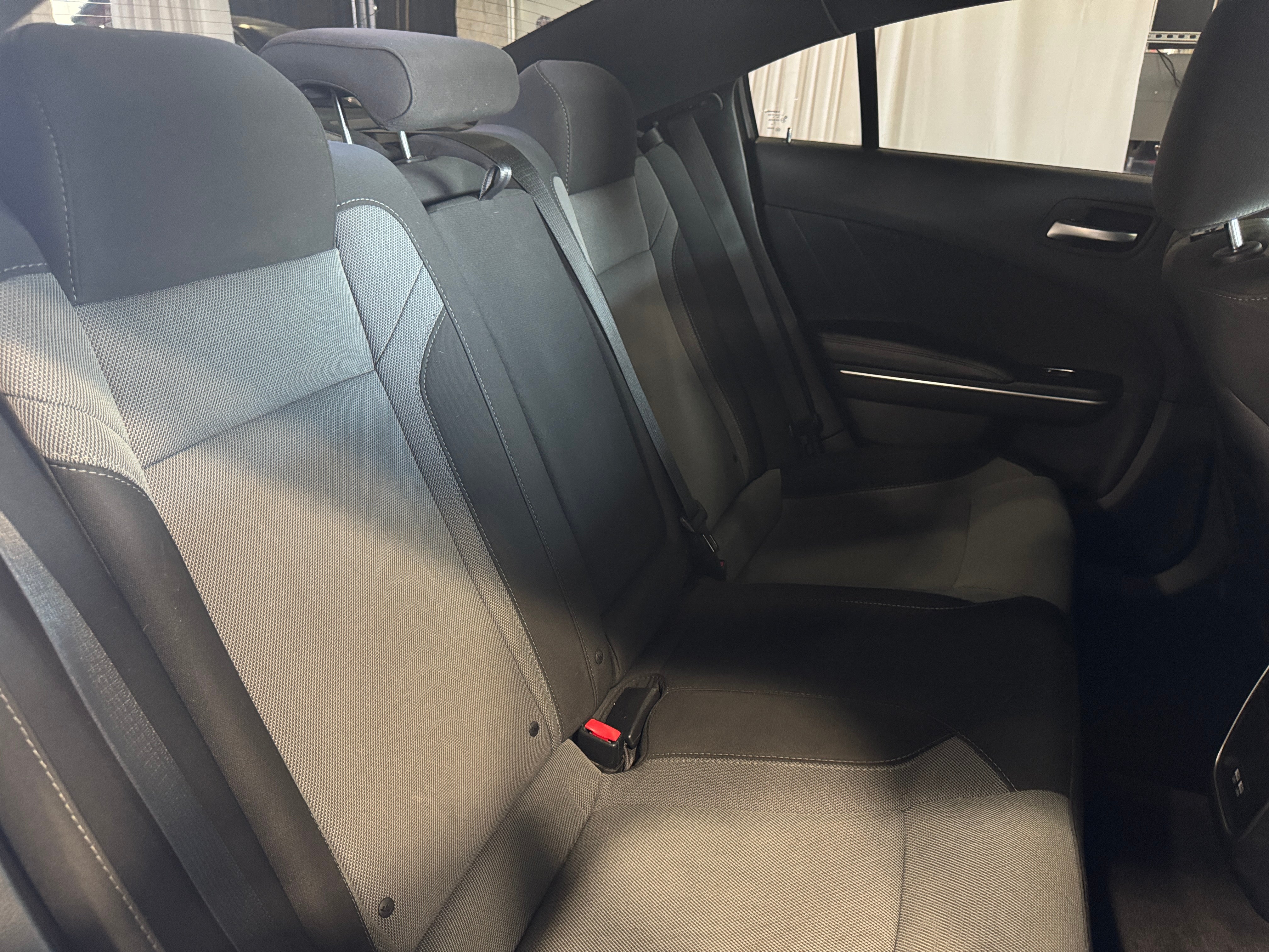 2016 Dodge Charger SXT 6