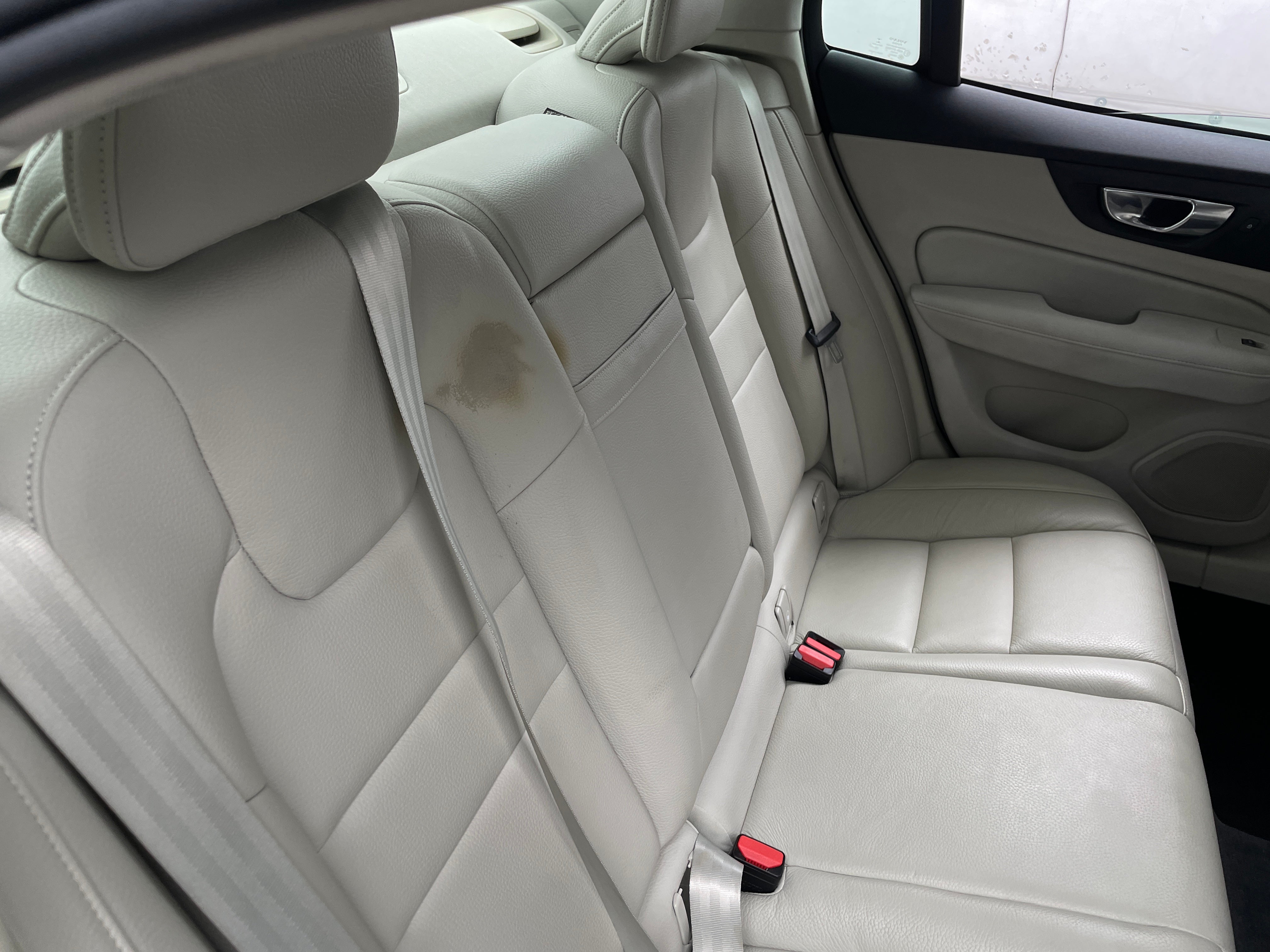 2021 Volvo S60 T5 Momentum 5