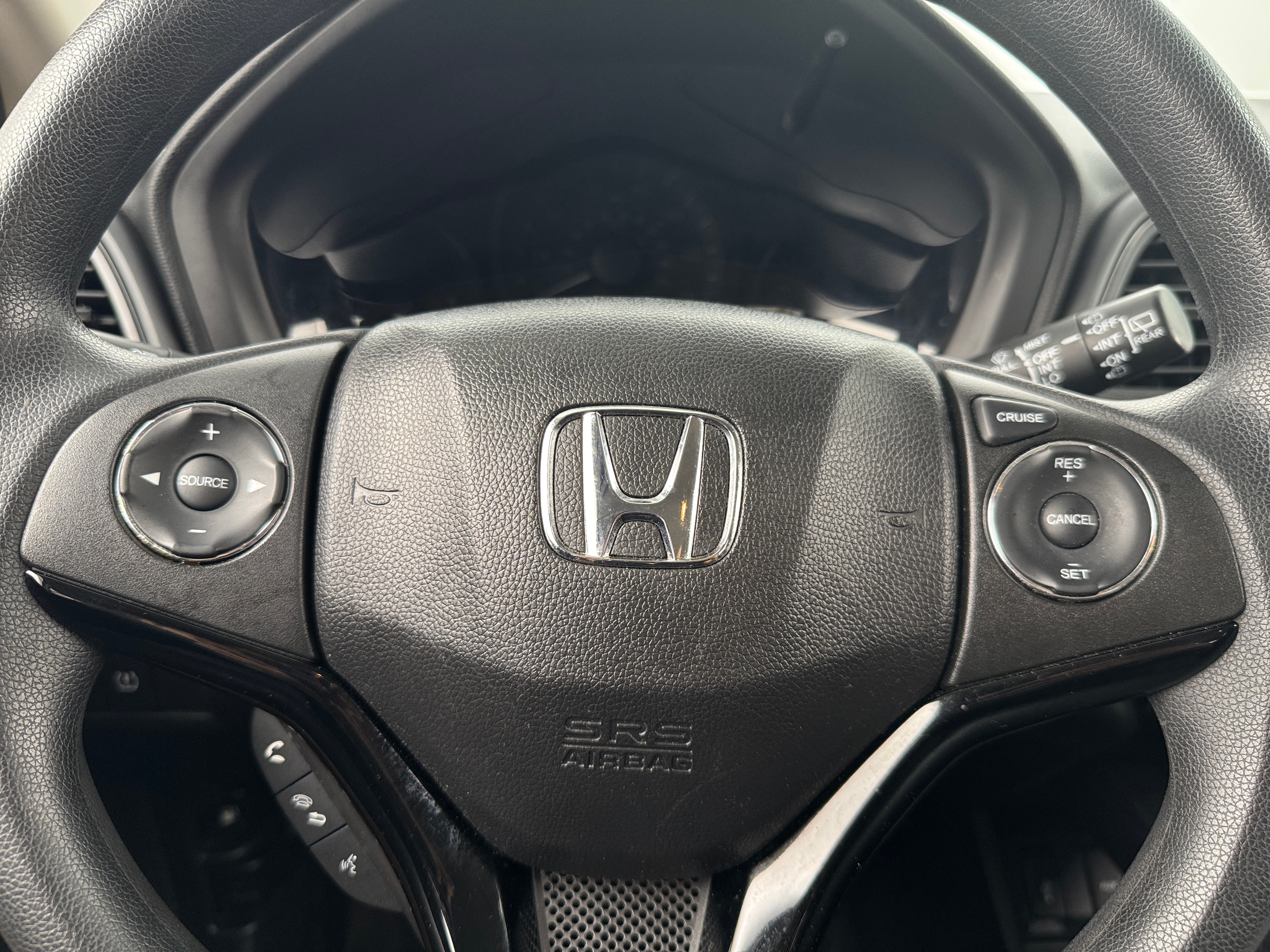 Thumbnail: 2016 Honda HR-V - 5