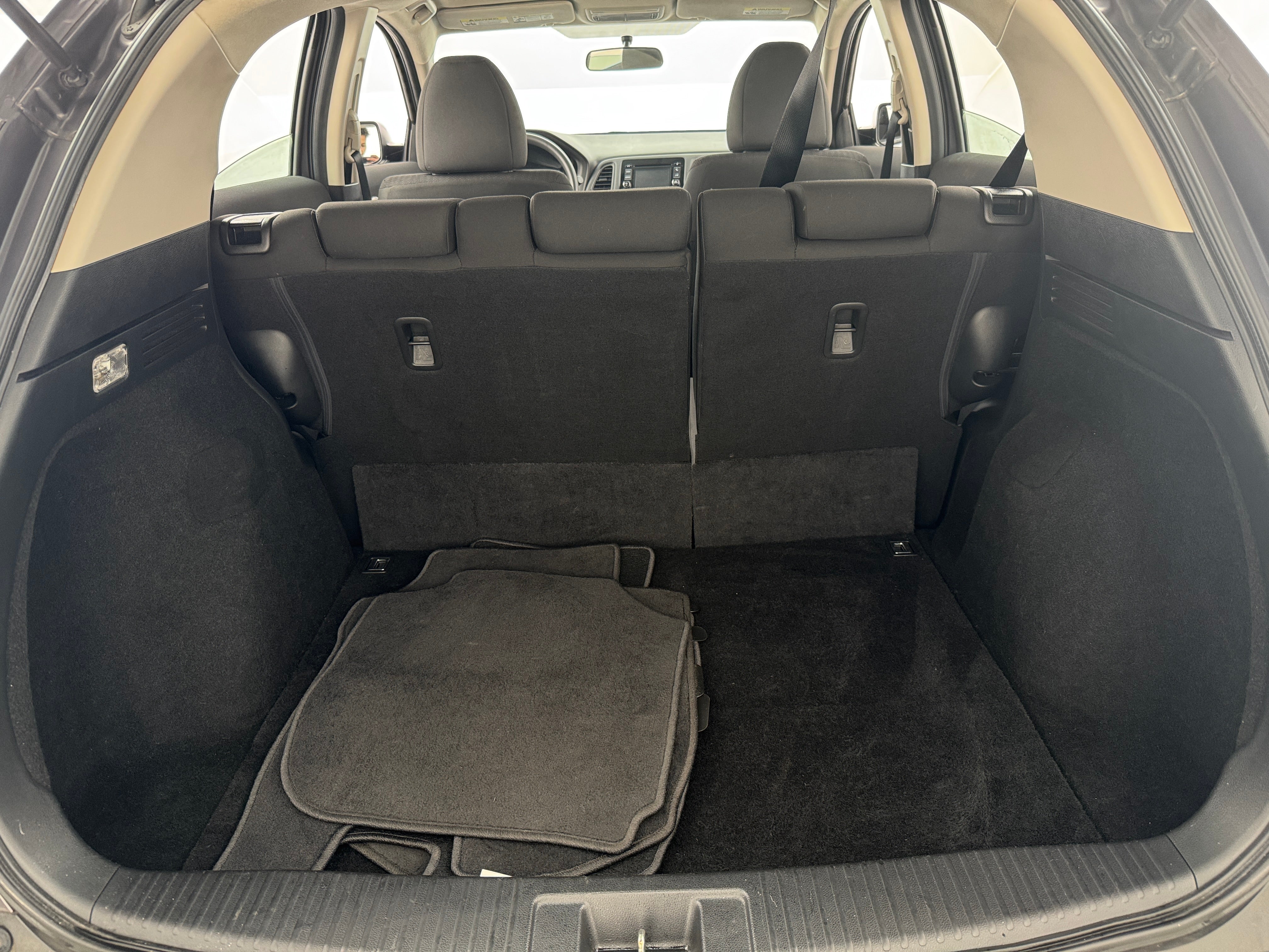 Thumbnail: 2016 Honda HR-V - 7