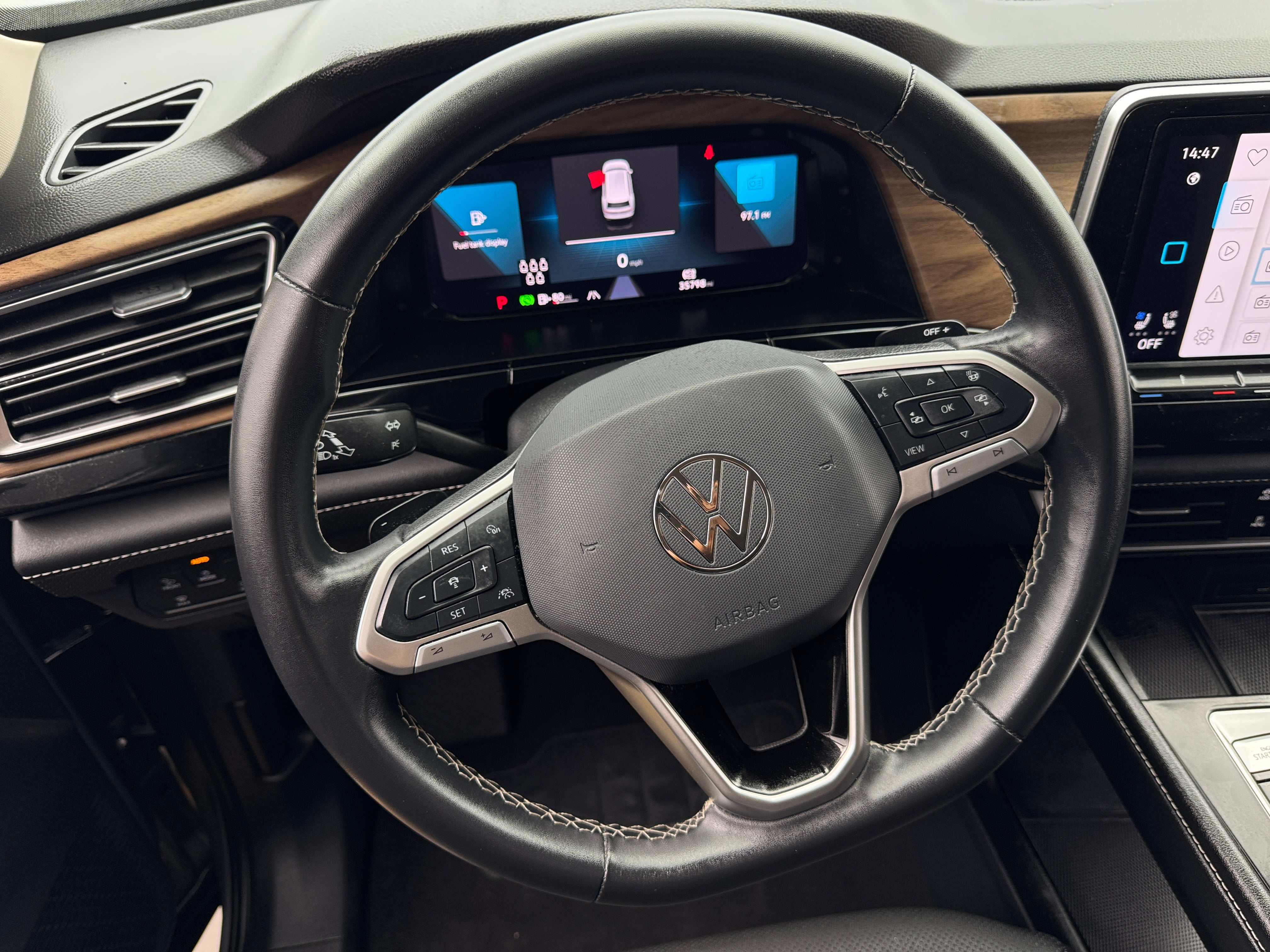 Thumbnail: 2024 Volkswagen Atlas - 4